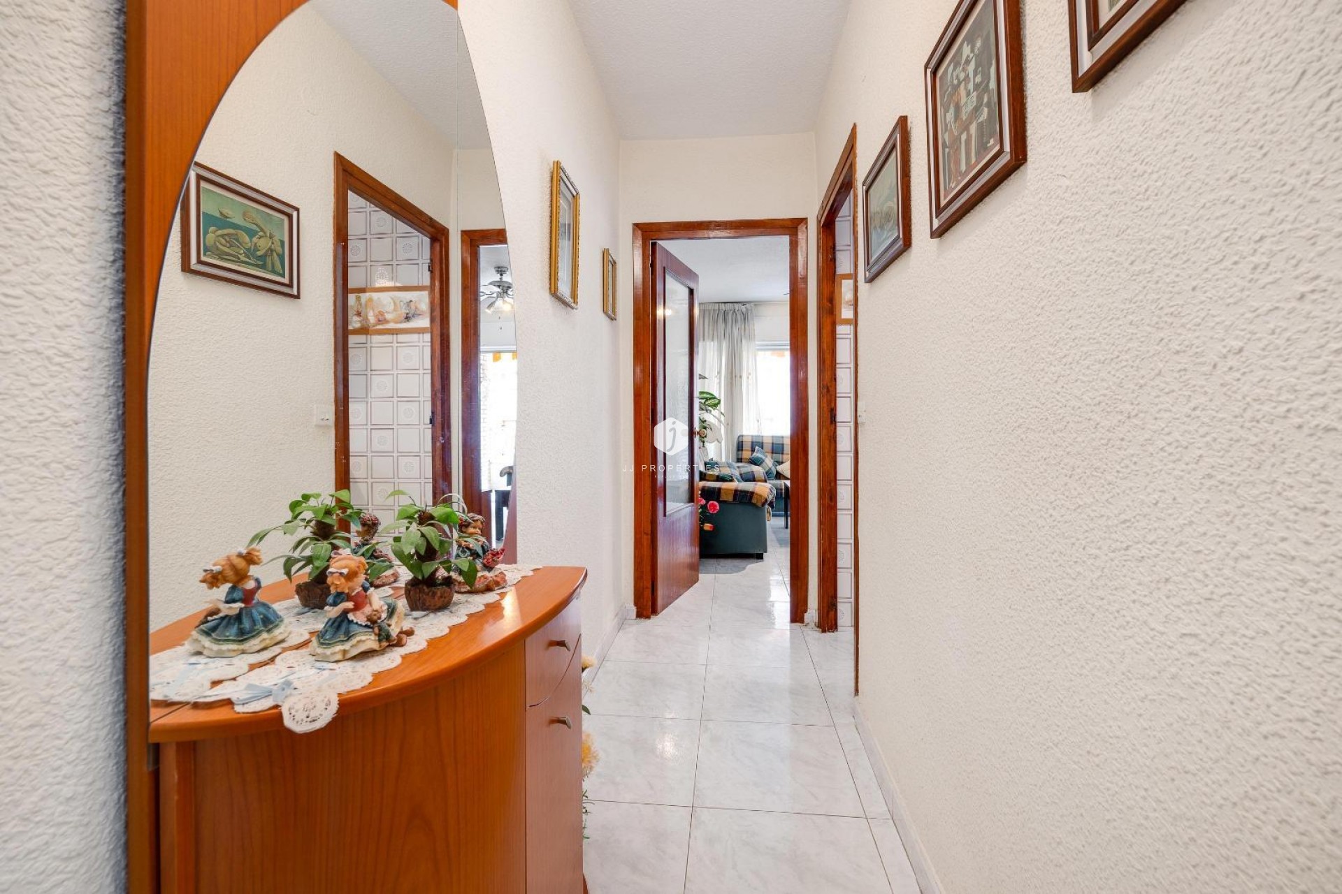 D'occasion - Appartement -
Torrevieja - Playa del Cura