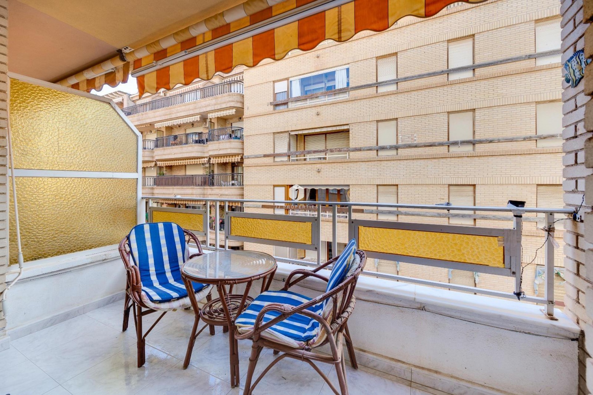 D'occasion - Appartement -
Torrevieja - Playa del Cura