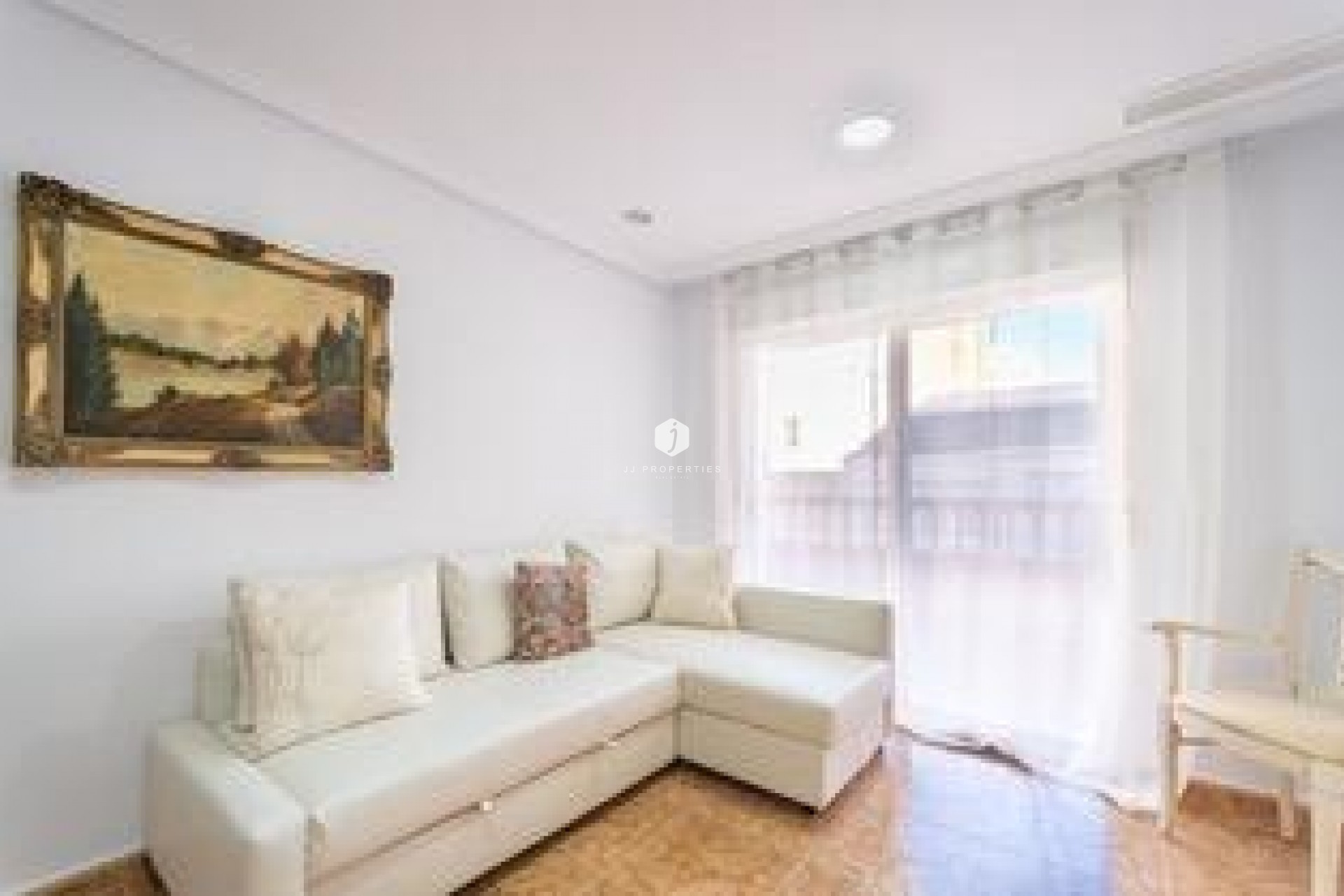 D'occasion - Appartement -
Torrevieja - Playa del Cura