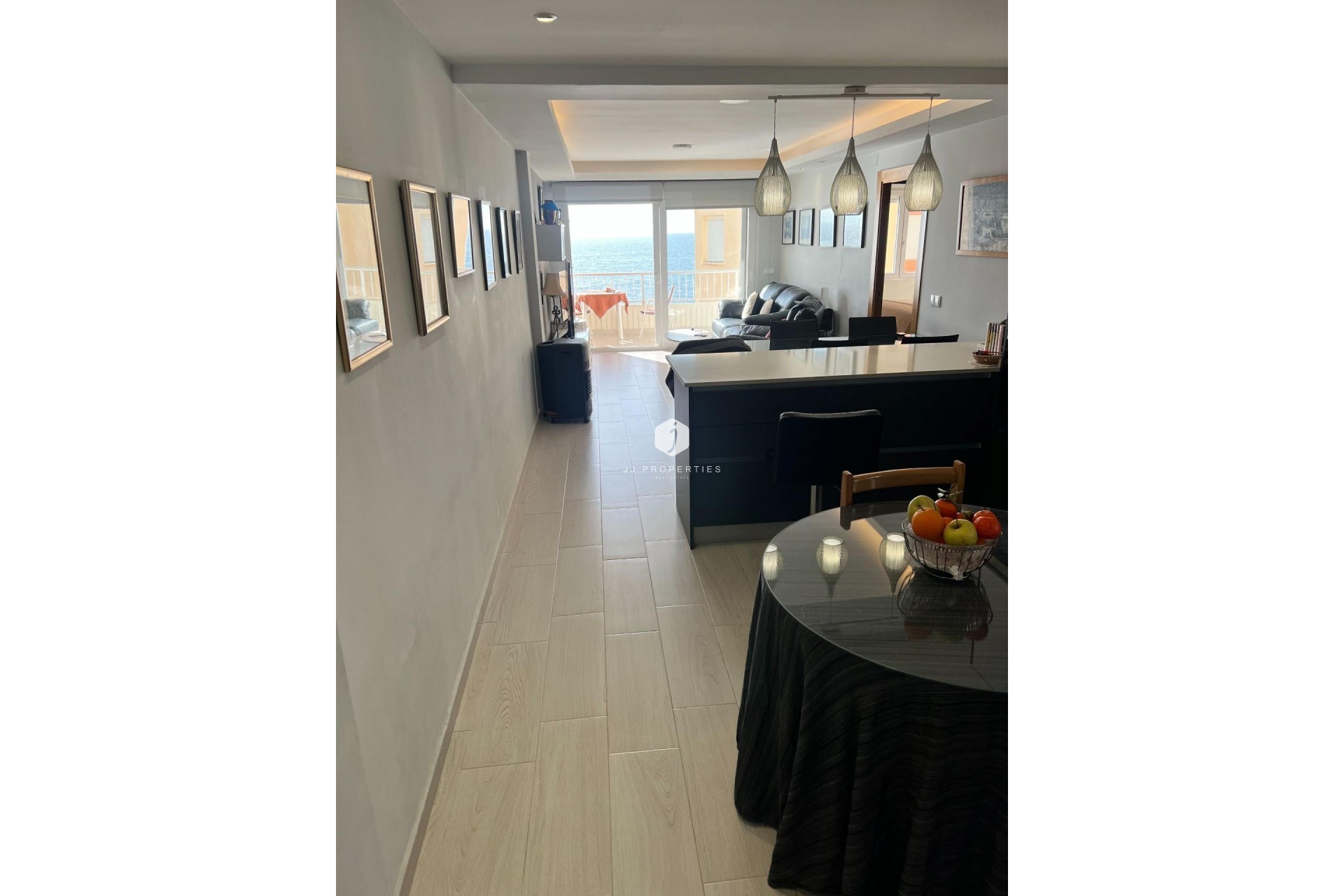 D'occasion - Appartement -
Torrevieja - Playa del Cura