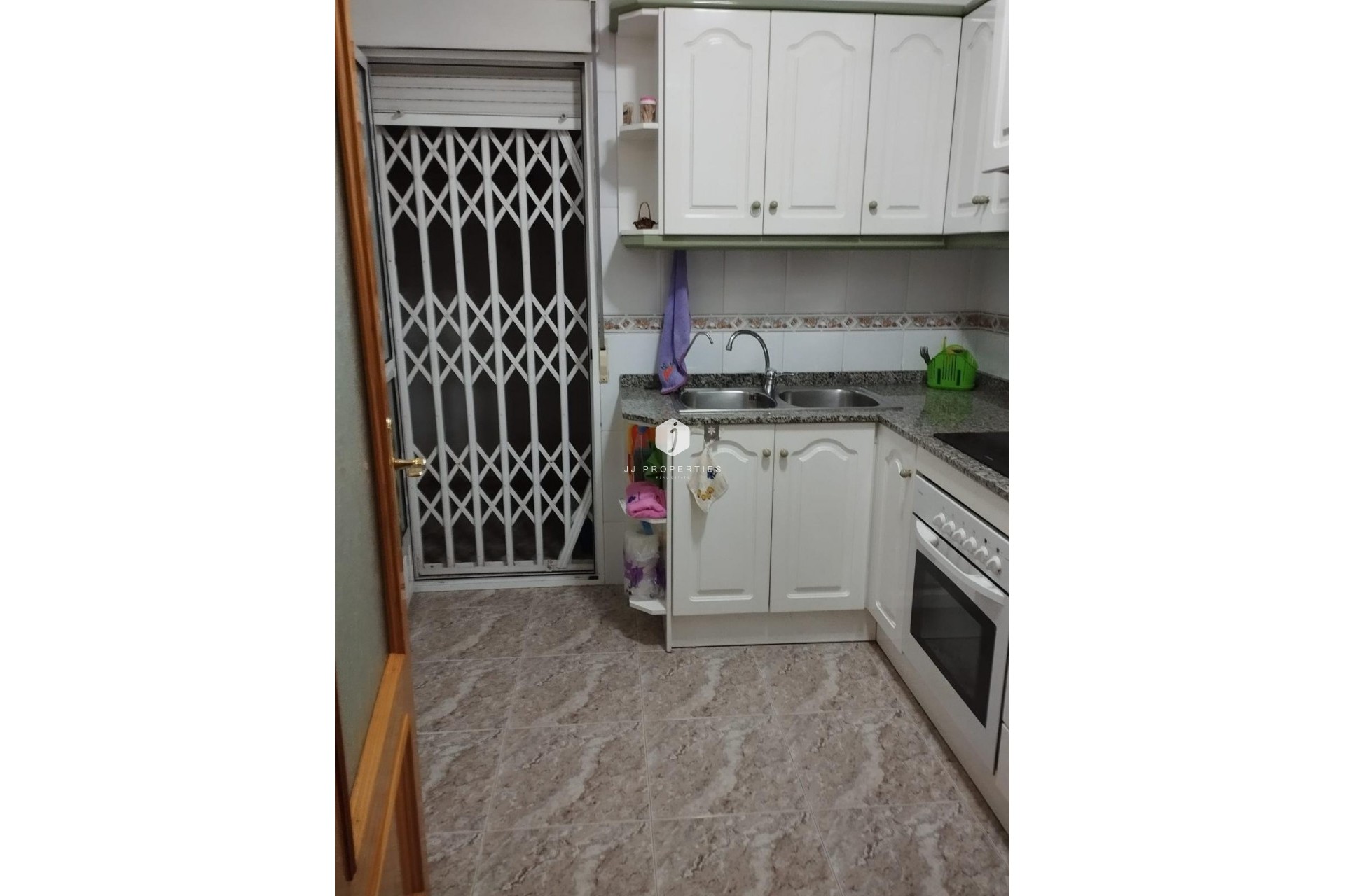 D'occasion - Appartement -
Torrevieja - Playa del Cura