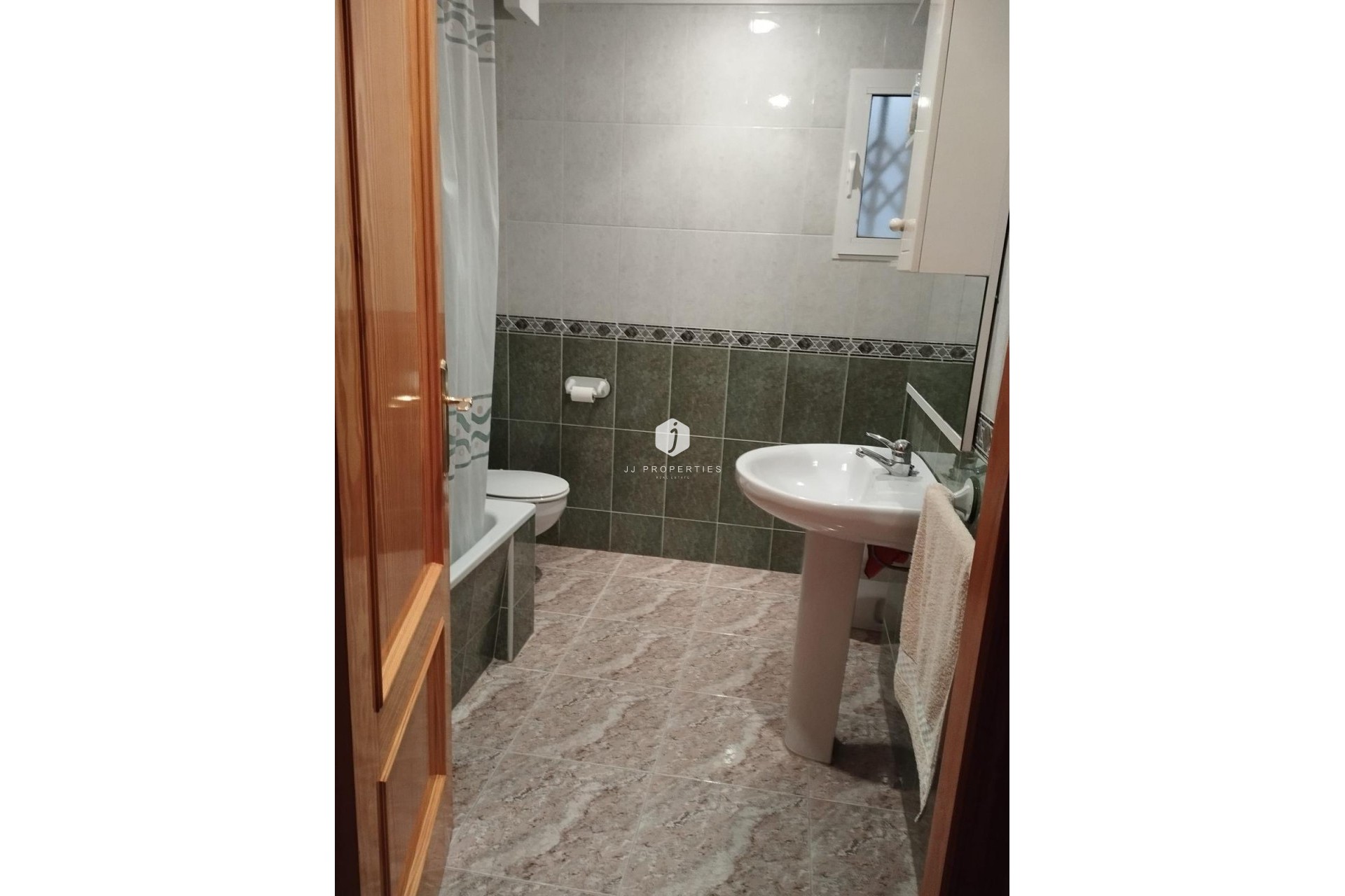 D'occasion - Appartement -
Torrevieja - Playa del Cura