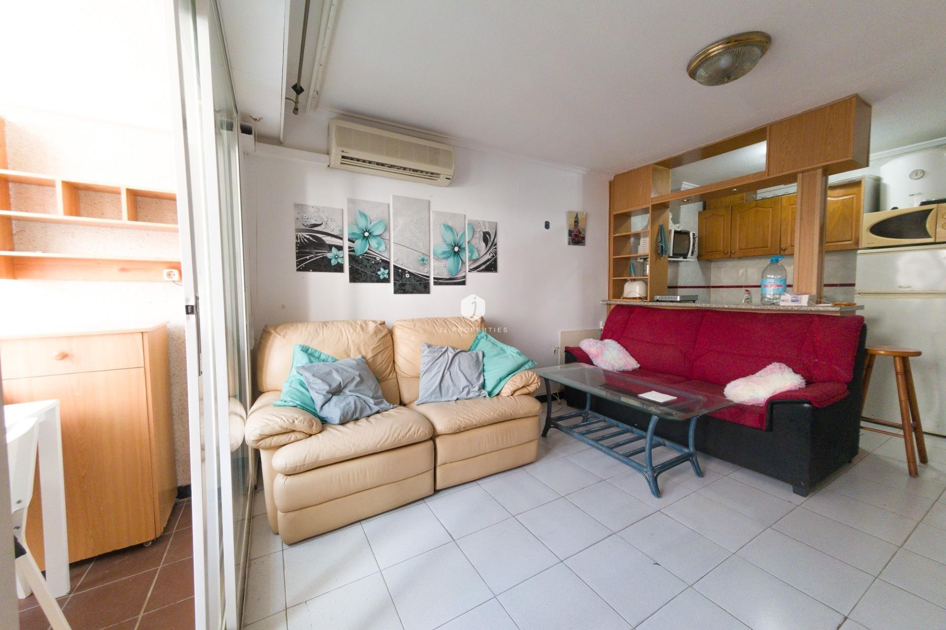 D'occasion - Appartement -
Torrevieja - Playa del Cura