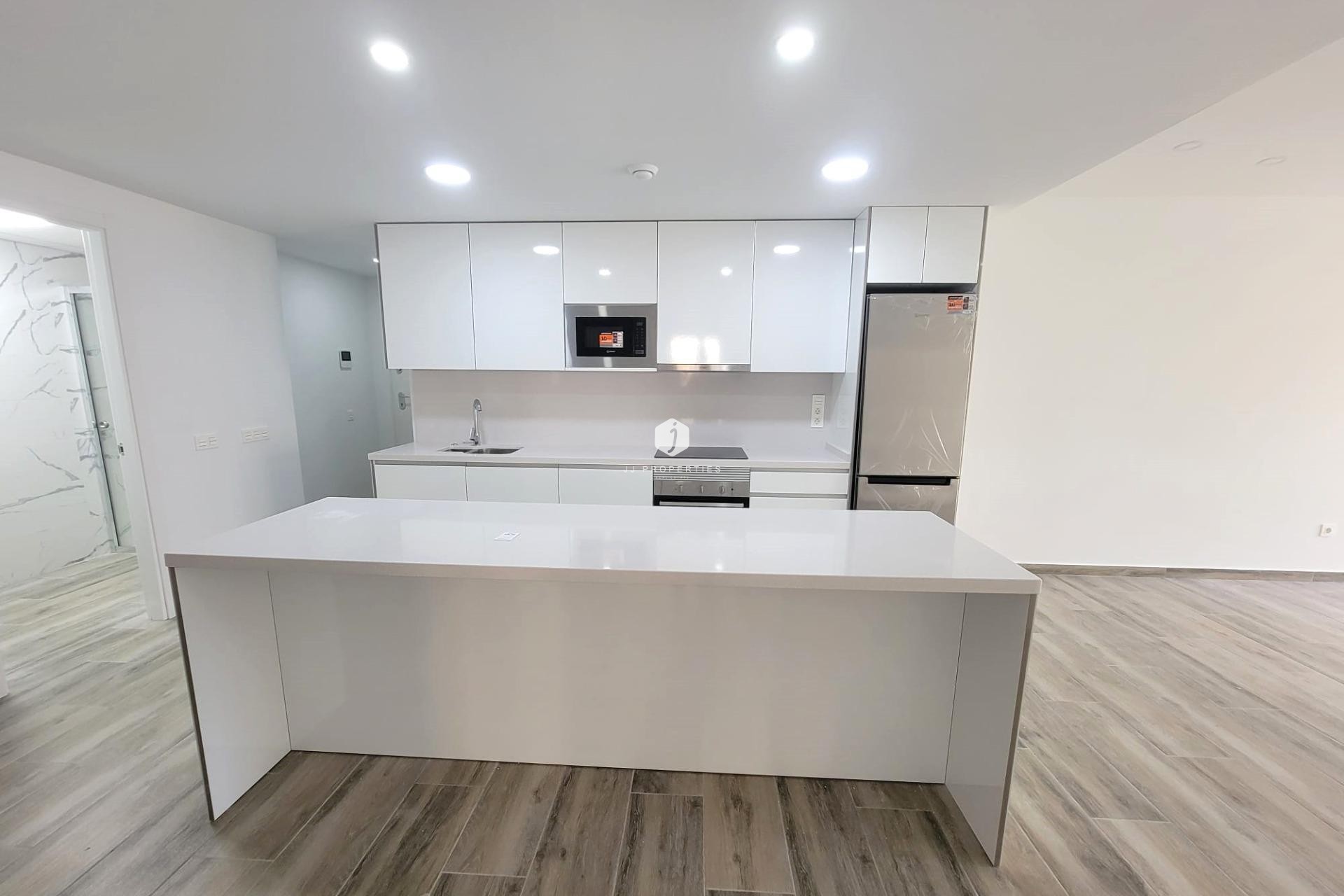 D'occasion - Appartement -
Torrevieja - Playa del Cura