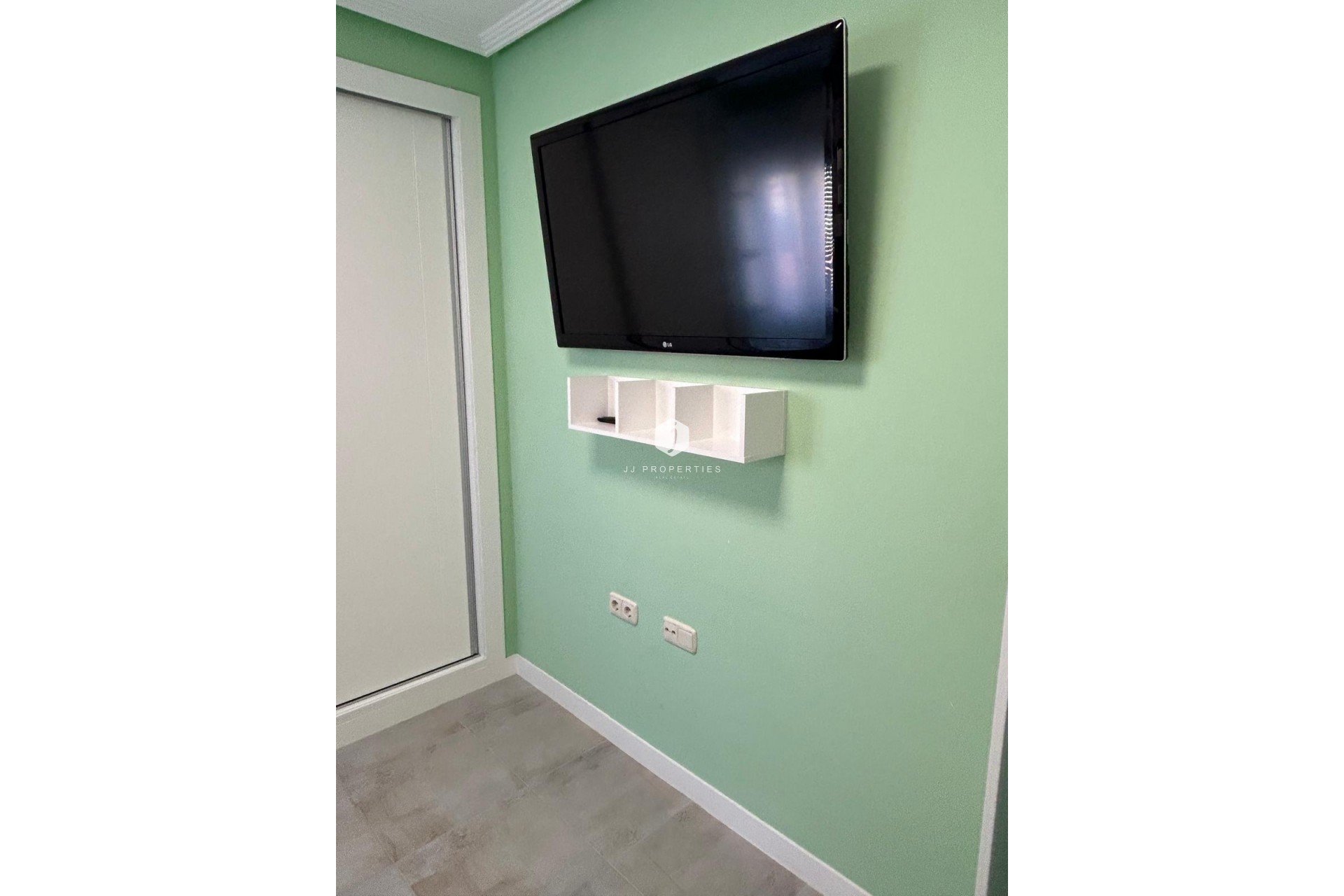 D'occasion - Appartement -
Torrevieja - Playa del Cura