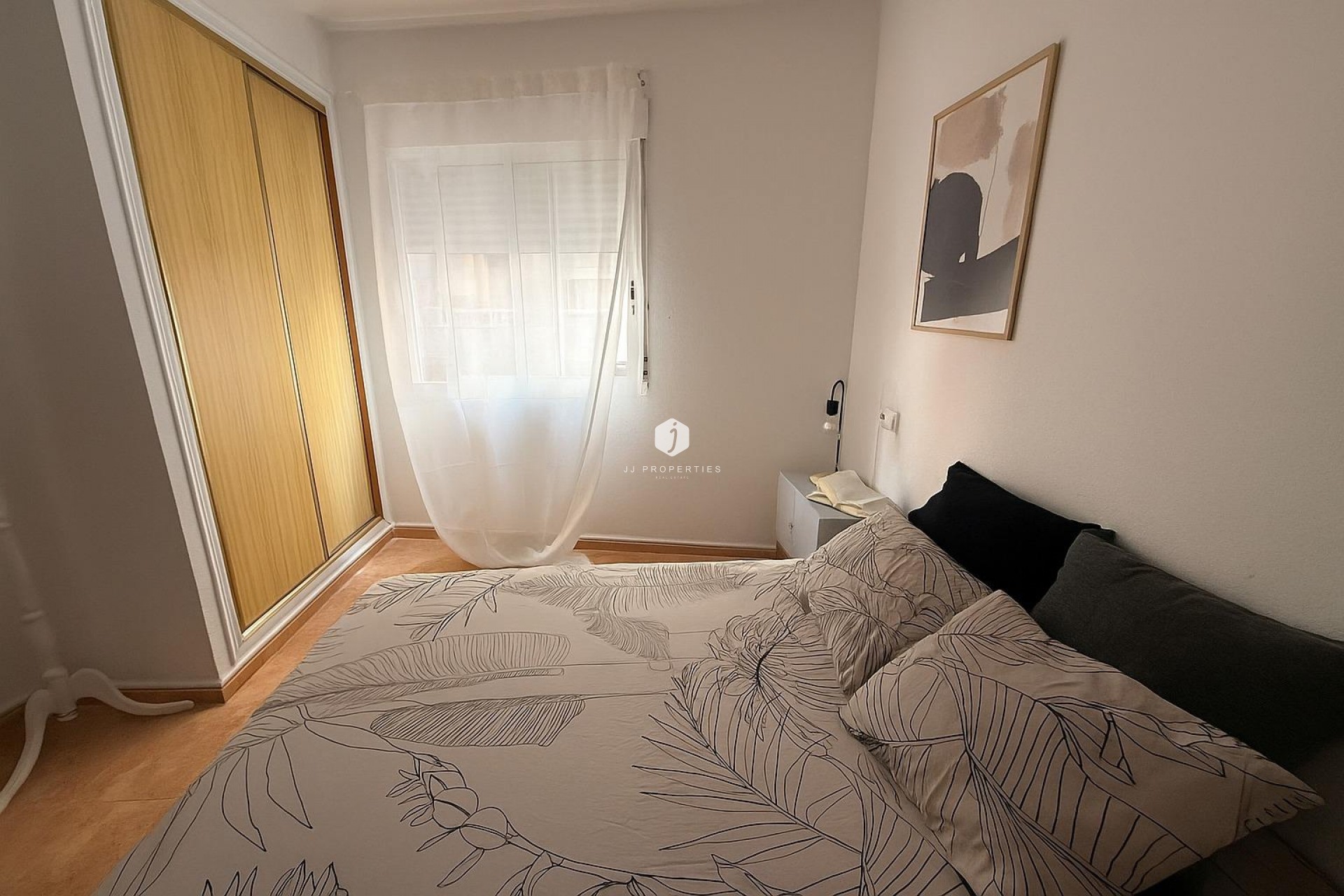 D'occasion - Appartement -
Torrevieja - Playa del Cura
