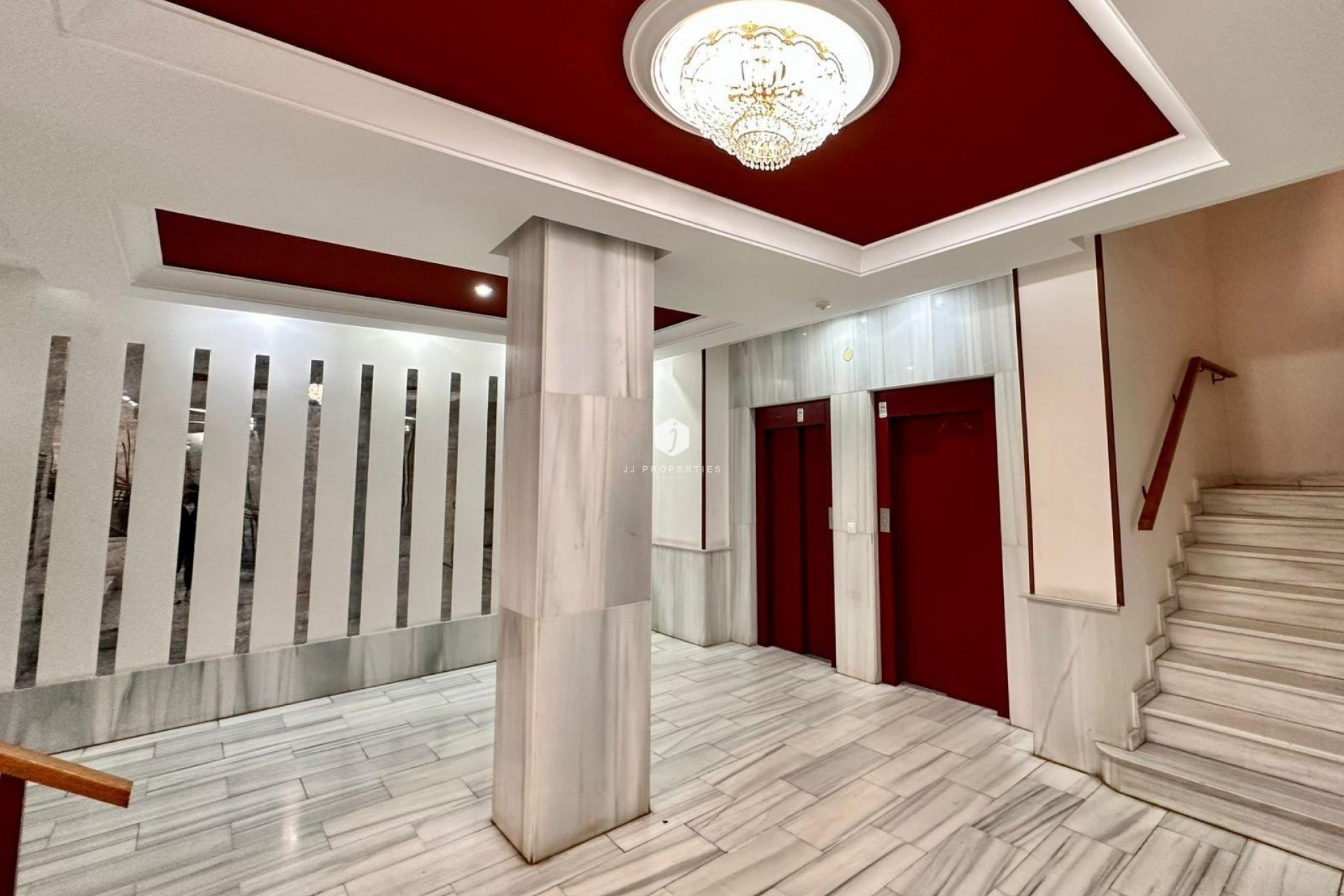 D'occasion - Appartement -
Torrevieja - Playa del Cura