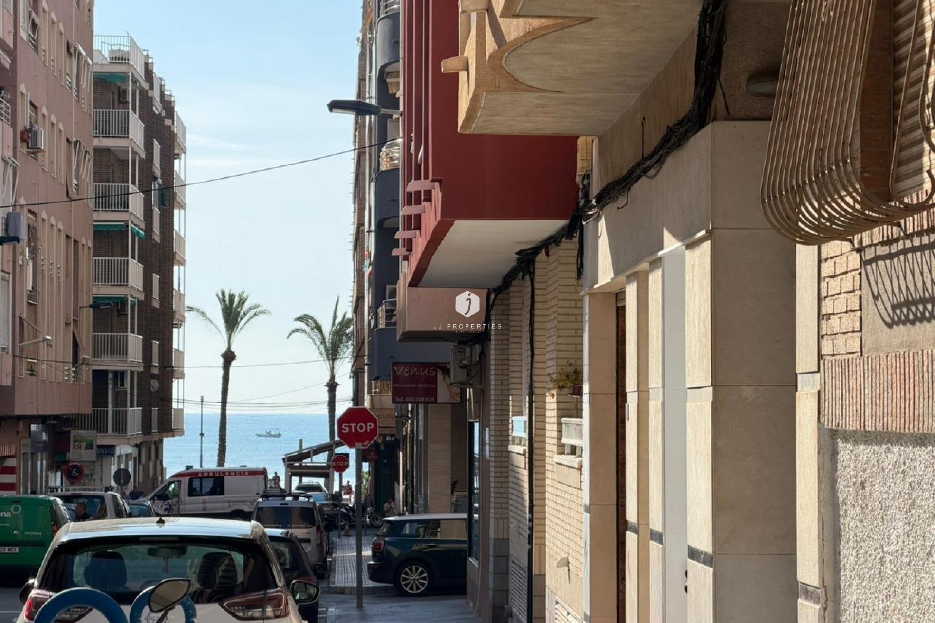 D'occasion - Appartement -
Torrevieja - Playa del Cura