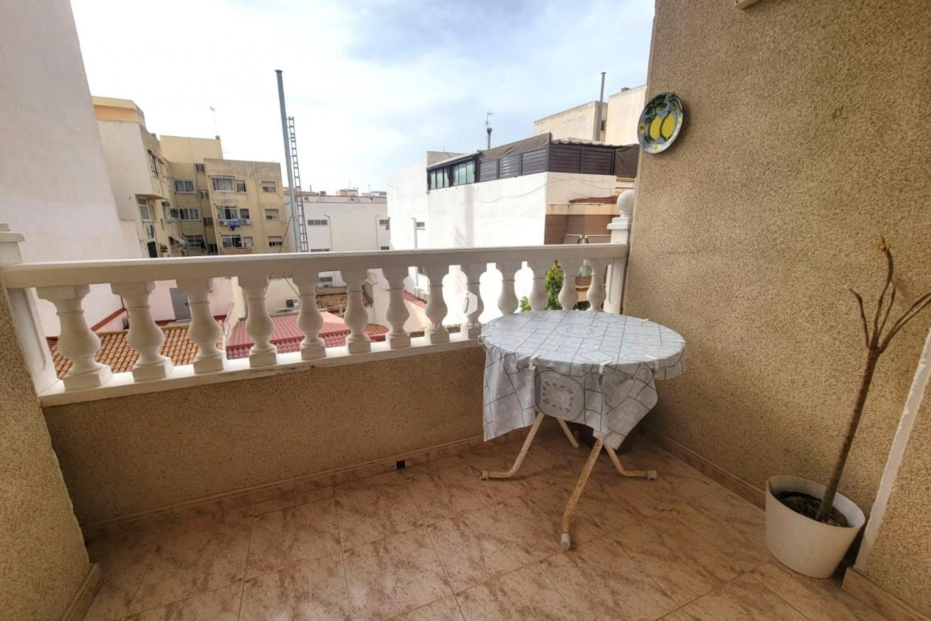 D'occasion - Appartement -
Torrevieja - Playa del Cura