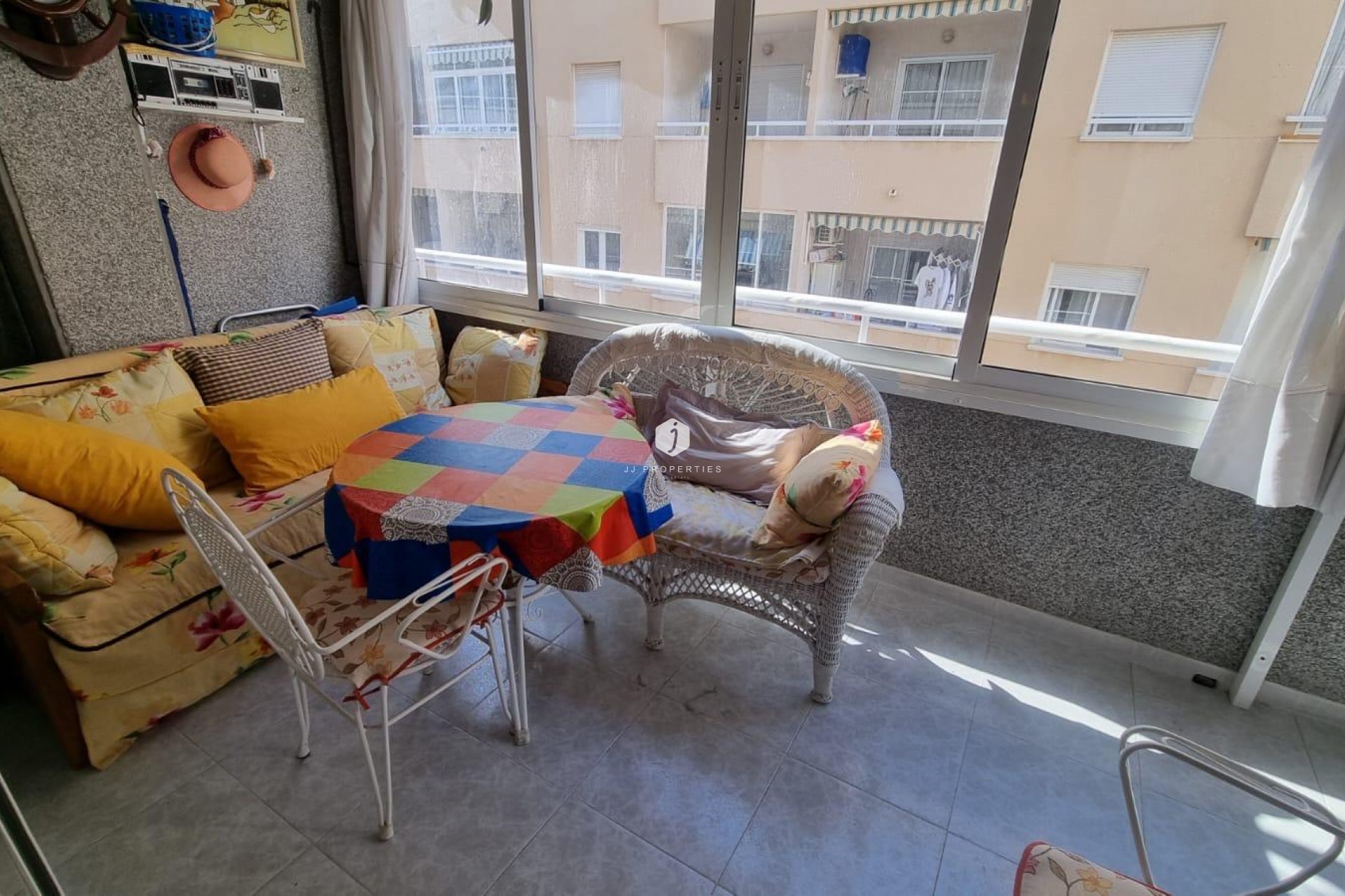 D'occasion - Appartement -
Torrevieja - Playa del Cura