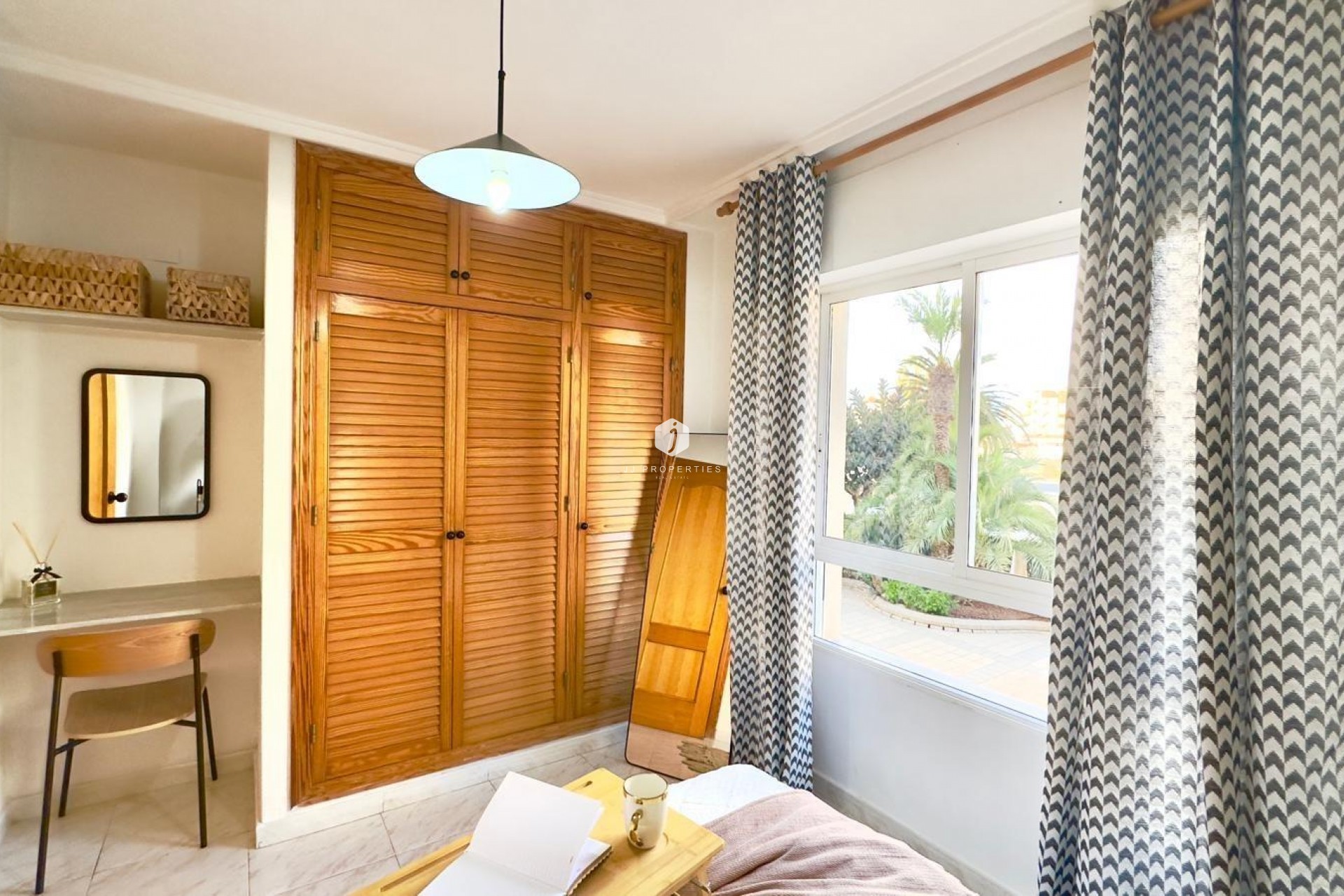 D'occasion - Appartement -
Torrevieja - Playa del Cura