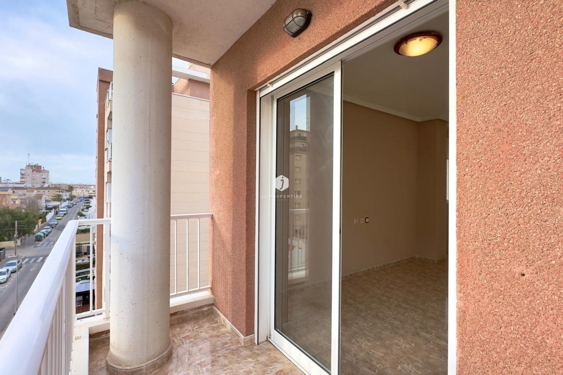 D'occasion - Appartement -
Torrevieja - Playa del Cura