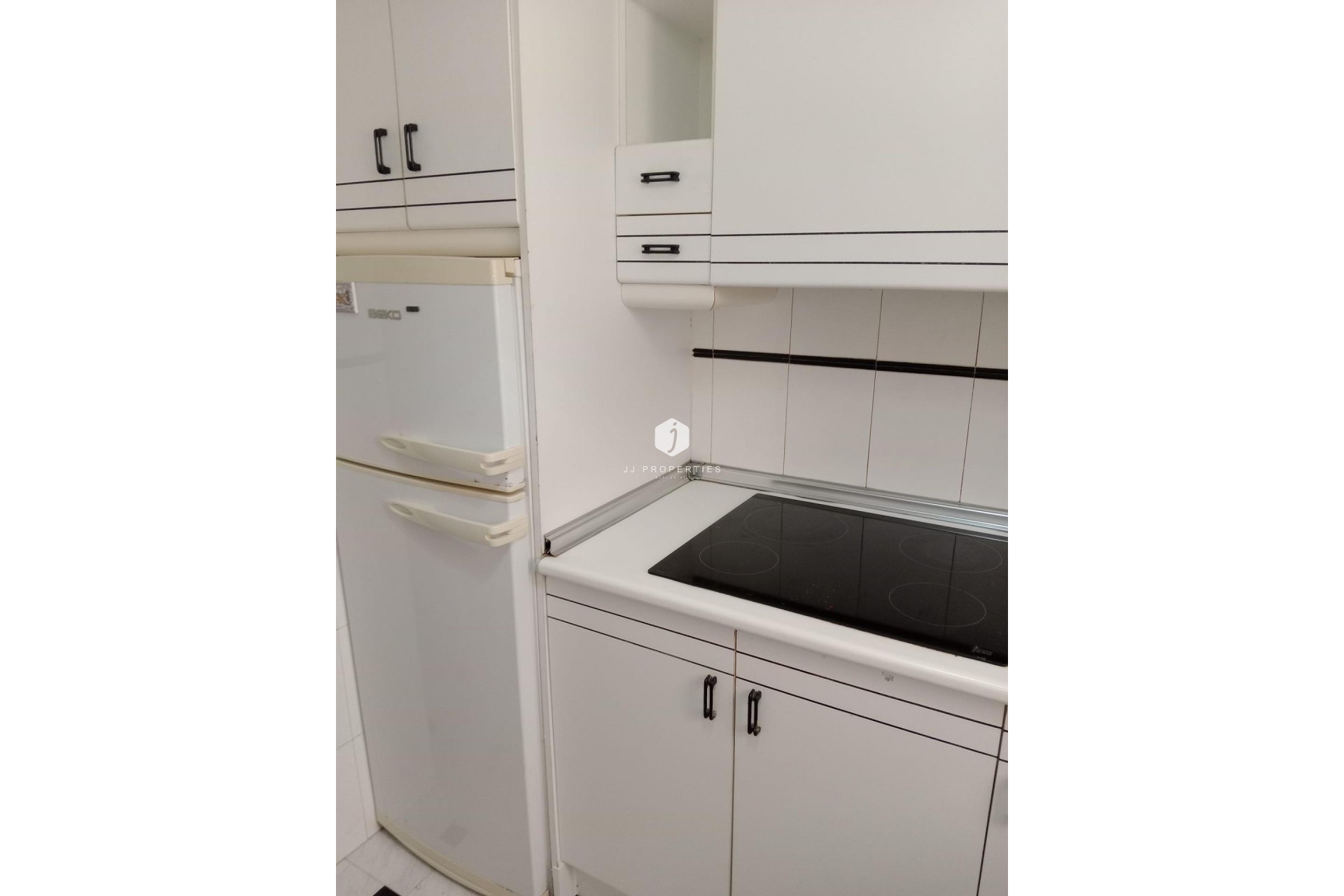 D'occasion - Appartement -
Torrevieja - Playa del Cura