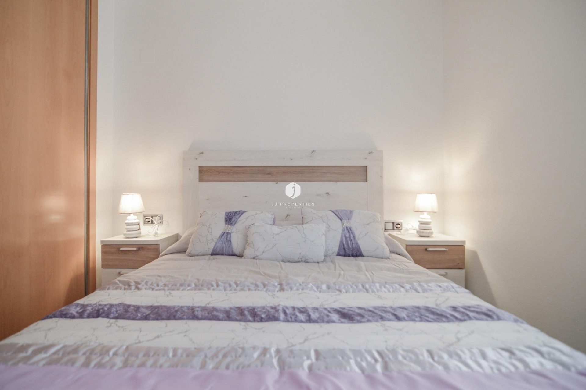 D'occasion - Appartement -
Torrevieja - Playa del Cura