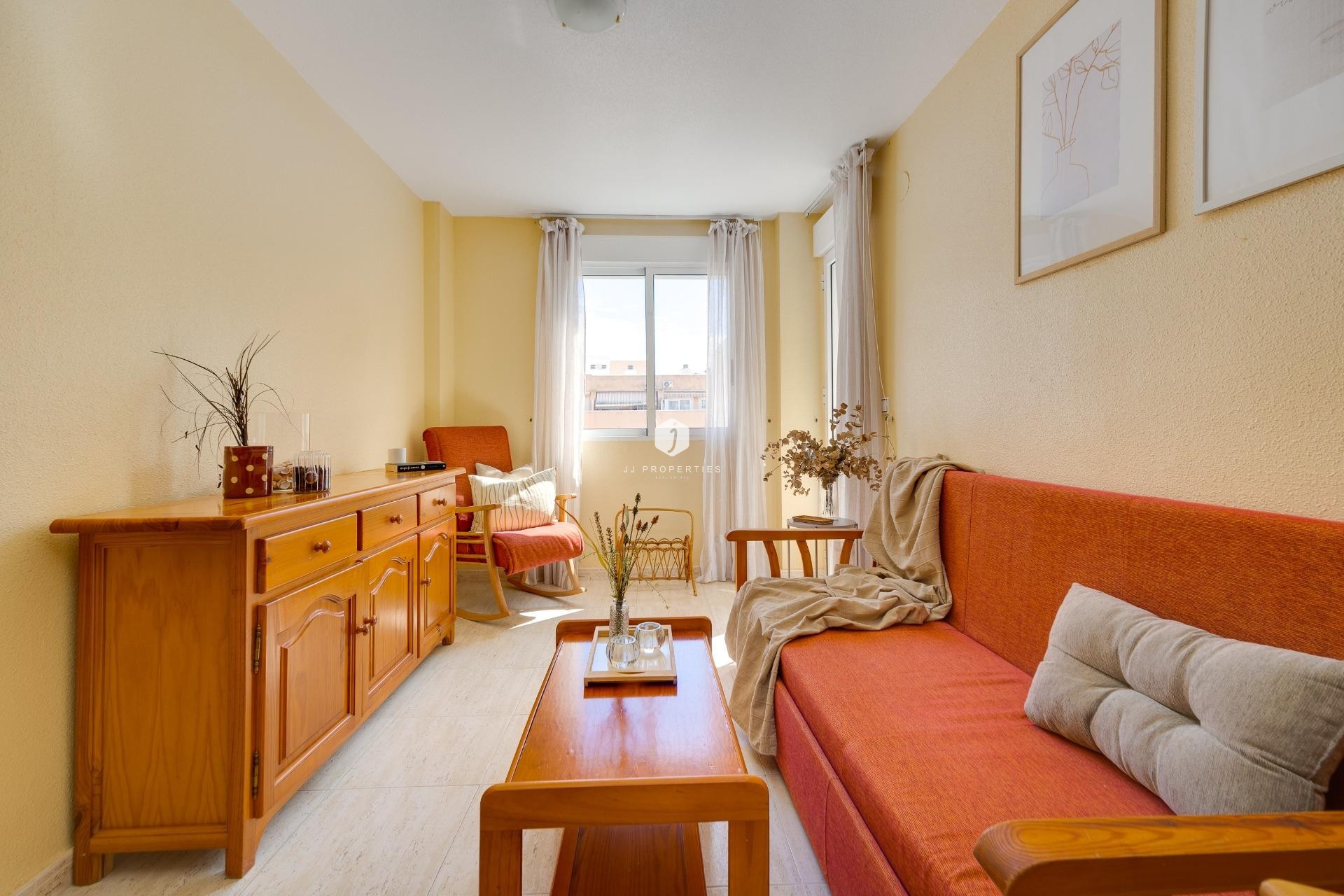 D'occasion - Appartement -
Torrevieja - Playa del Cura