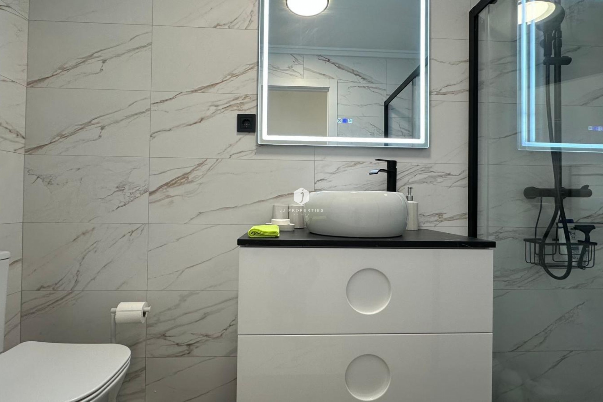 D'occasion - Appartement -
Torrevieja - Playa del Cura