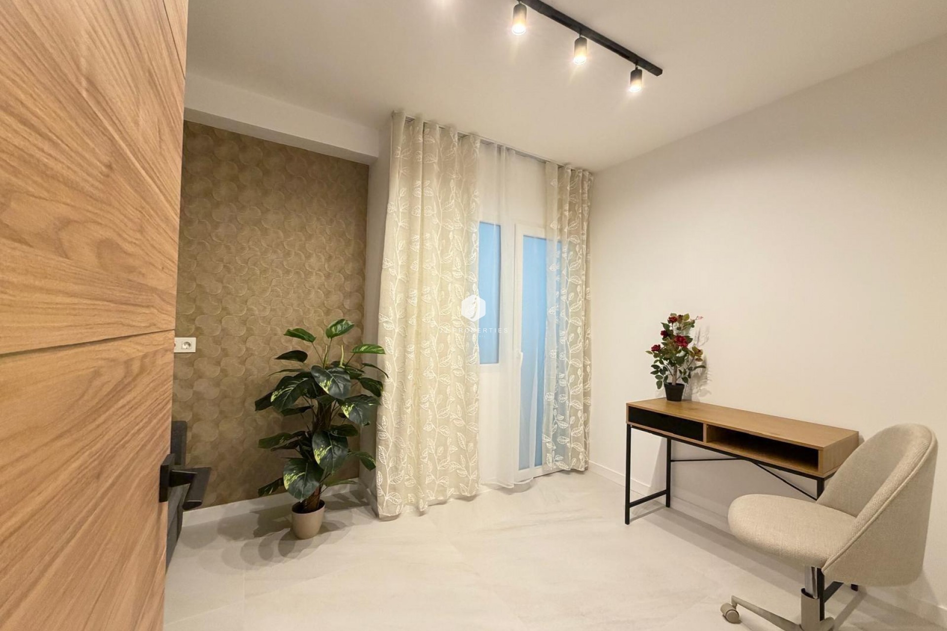 D'occasion - Appartement -
Torrevieja - Playa del Cura