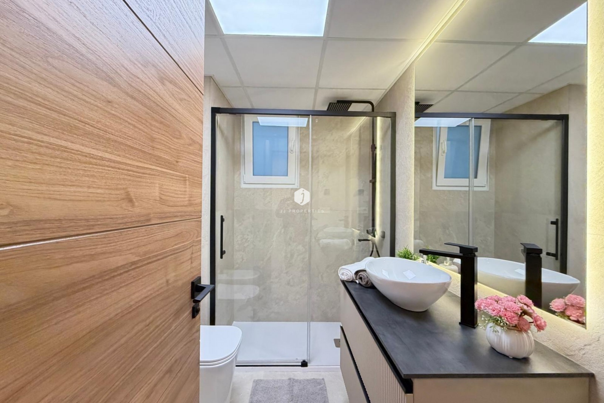 D'occasion - Appartement -
Torrevieja - Playa del Cura