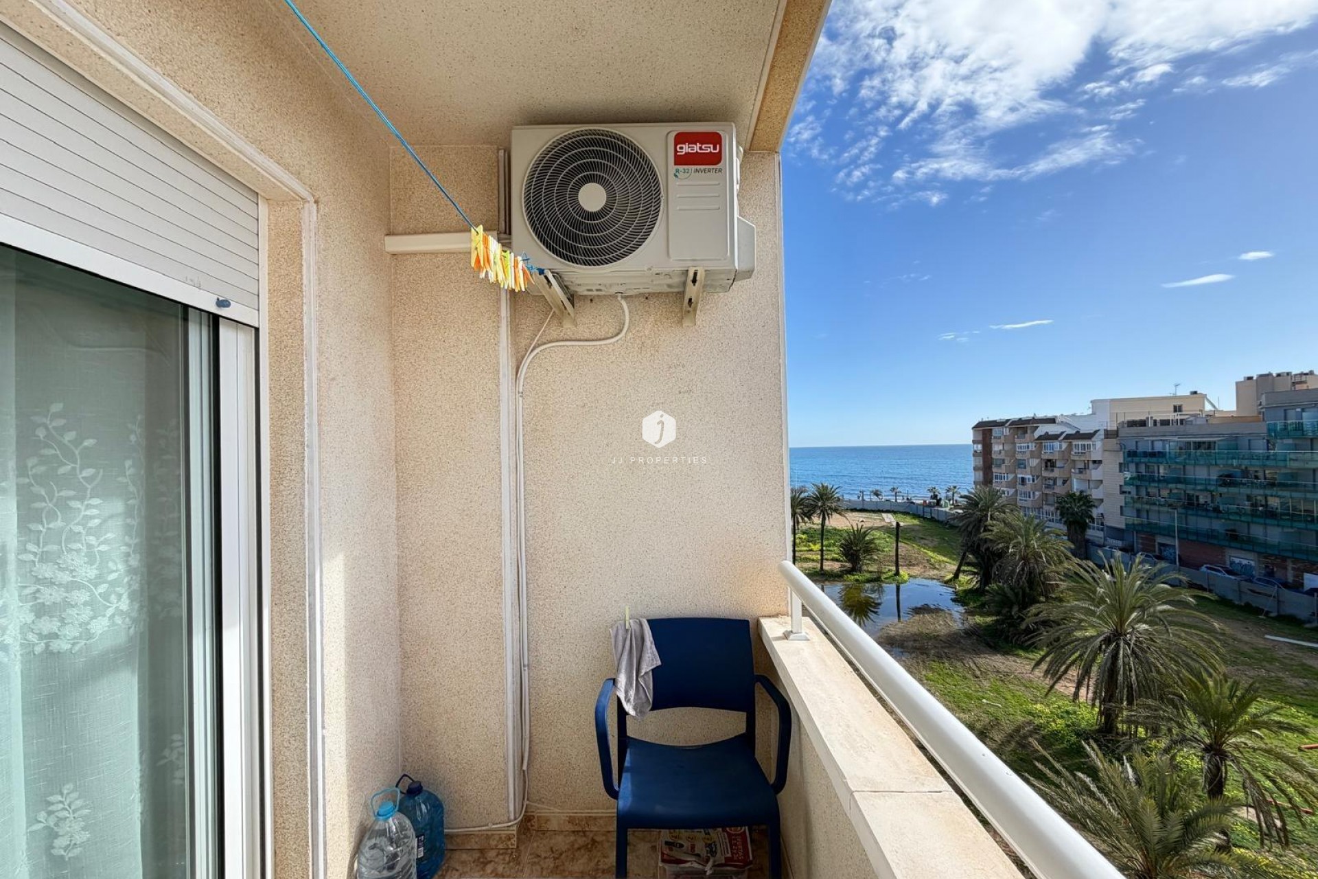 D'occasion - Appartement -
Torrevieja - Playa del Cura