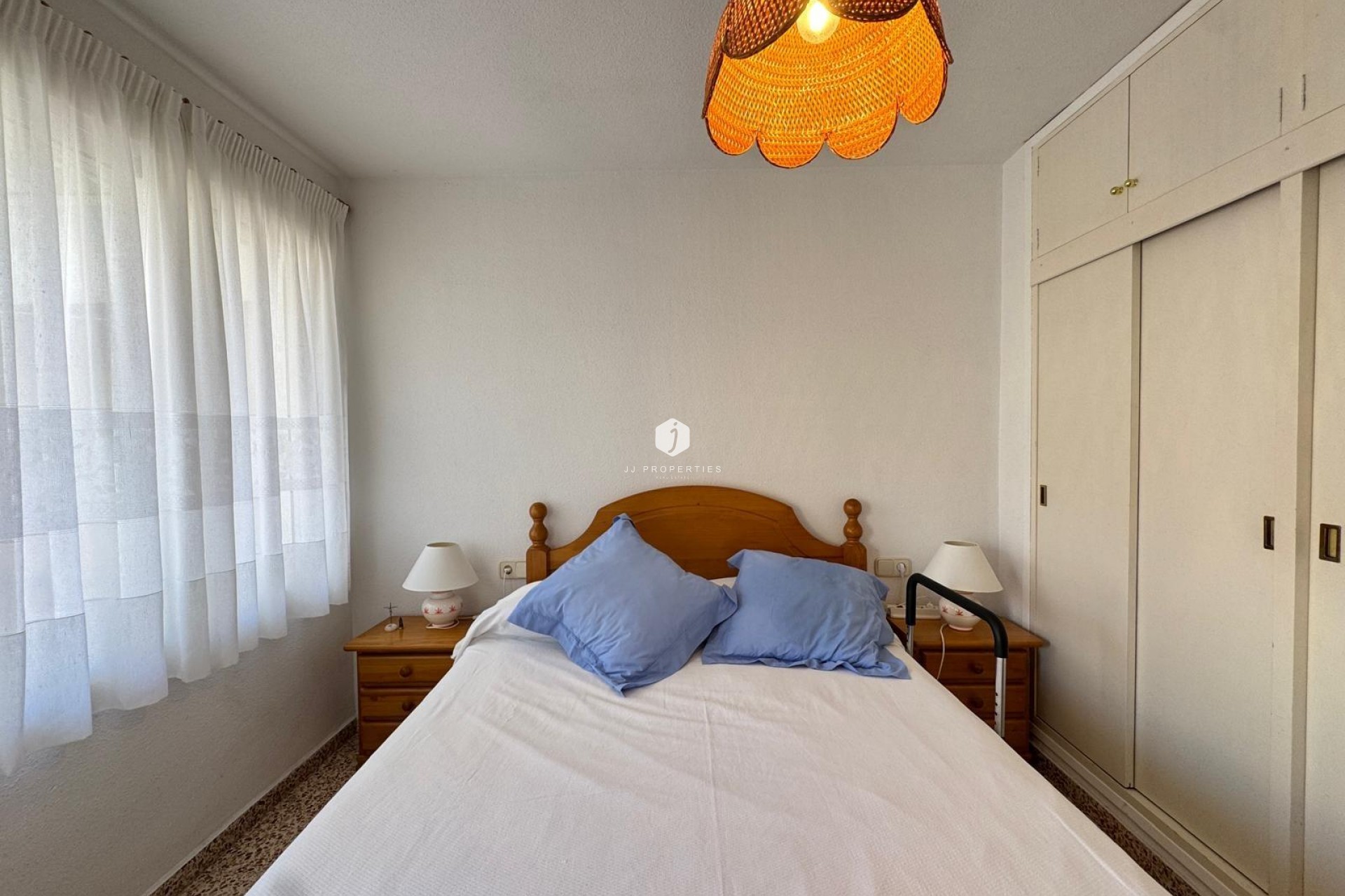 D'occasion - Appartement -
Torrevieja - Playa del Cura