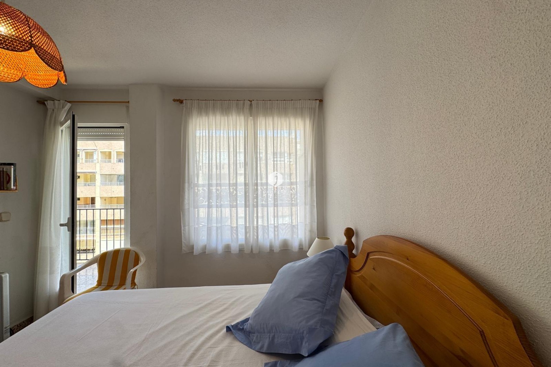 D'occasion - Appartement -
Torrevieja - Playa del Cura