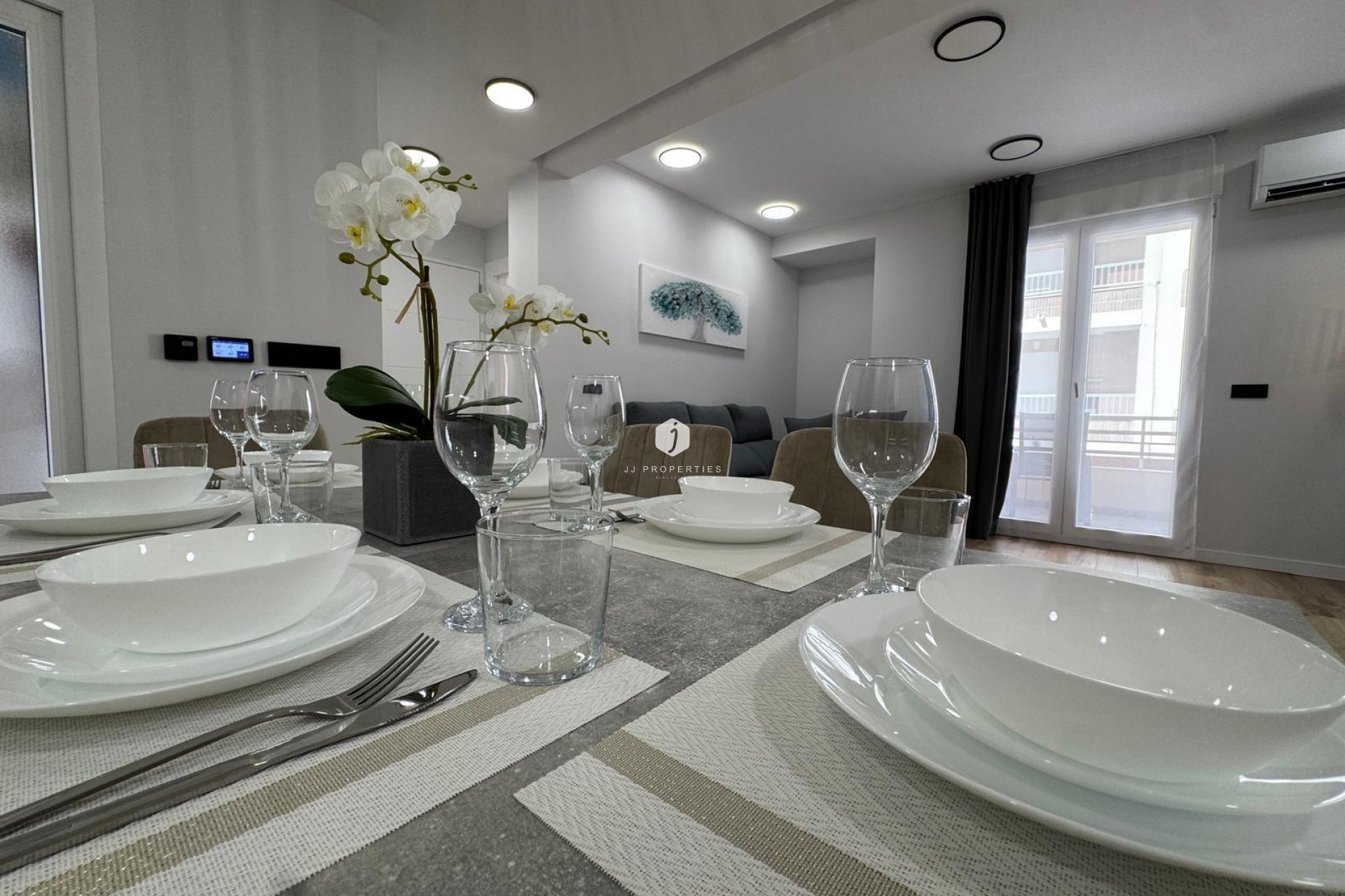 D'occasion - Appartement -
Torrevieja - Playa del Cura