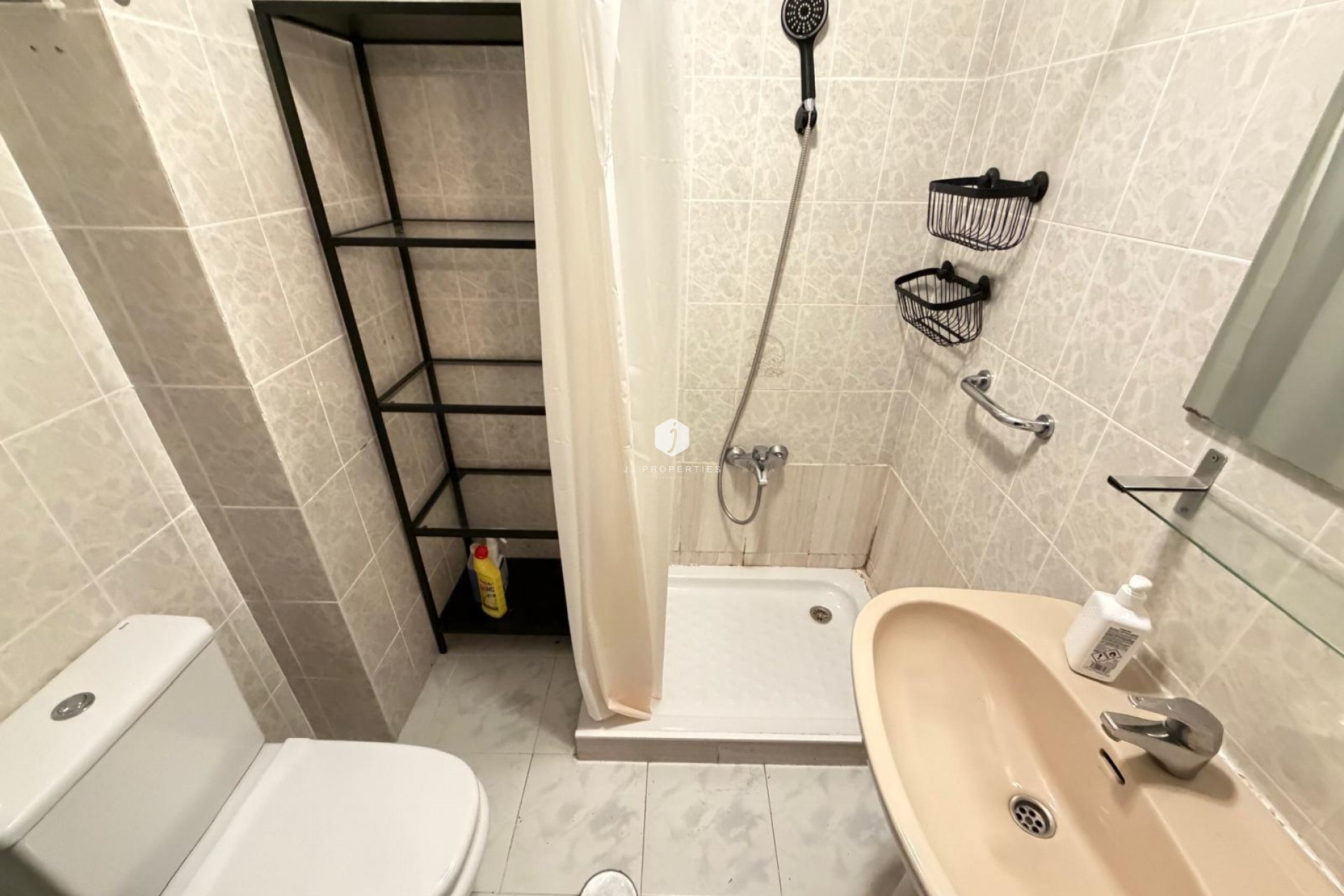 D'occasion - Appartement -
Torrevieja - Playa del Cura