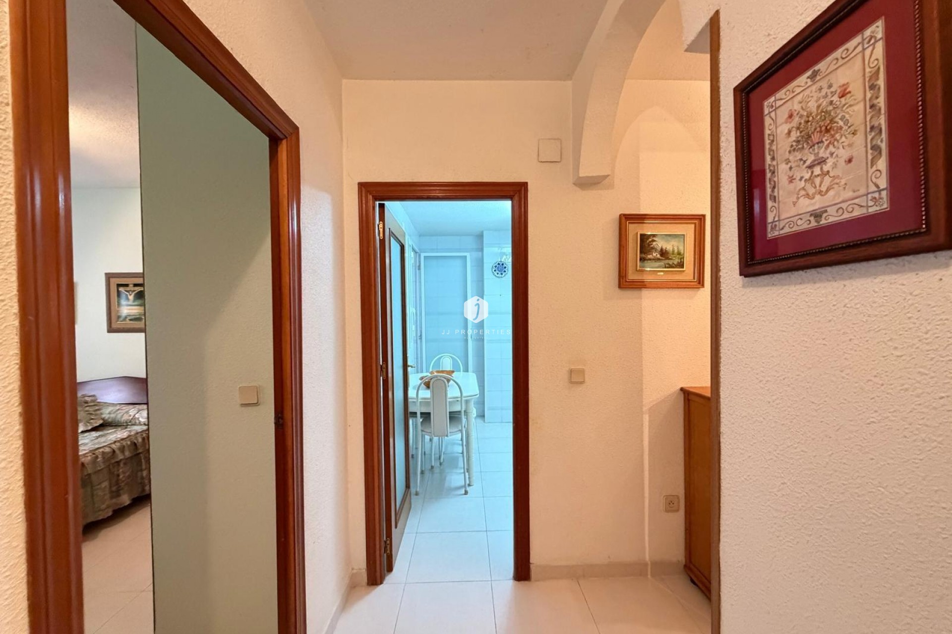 D'occasion - Appartement -
Torrevieja - Playa del Cura