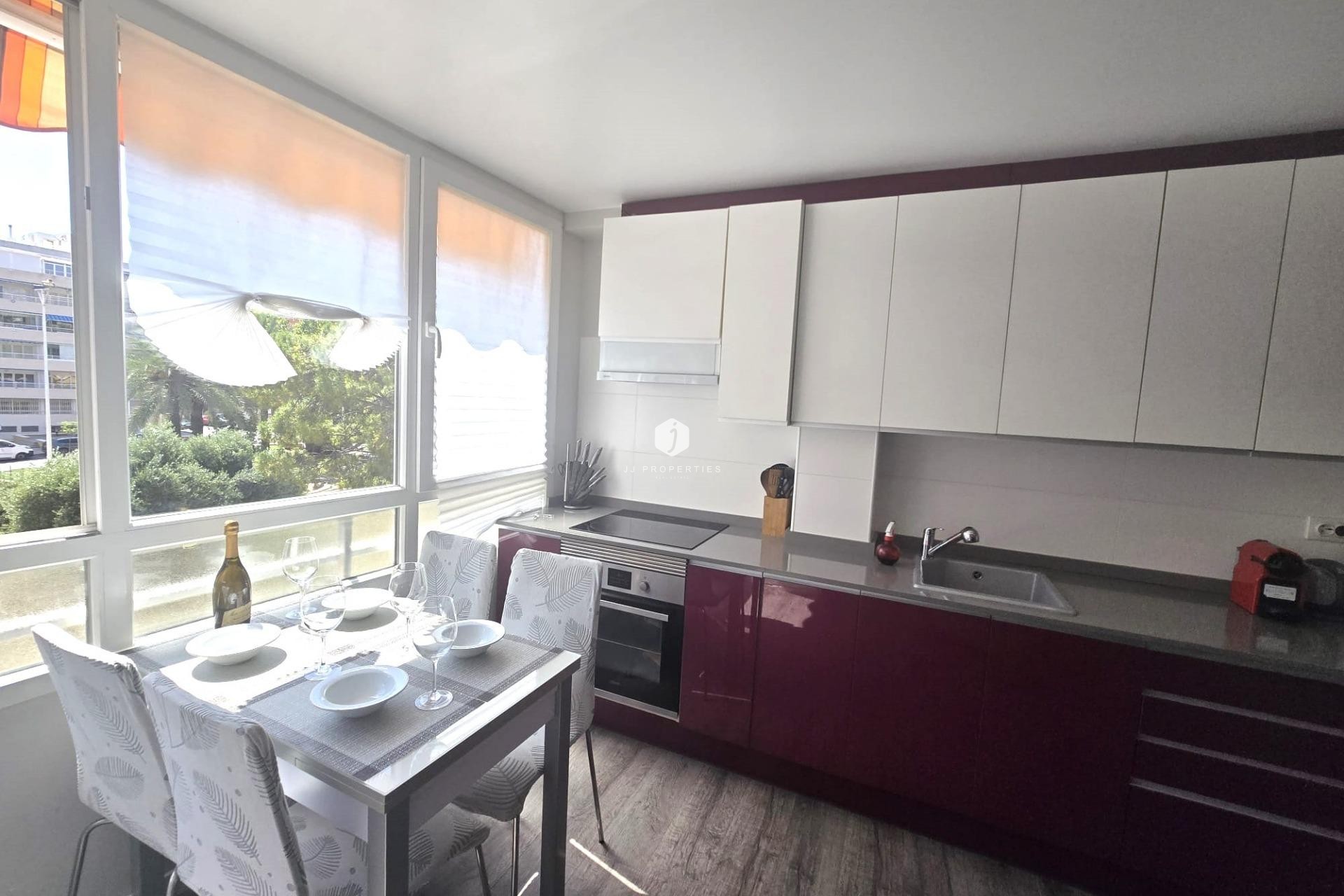 D'occasion - Appartement -
Torrevieja - Playa del Cura