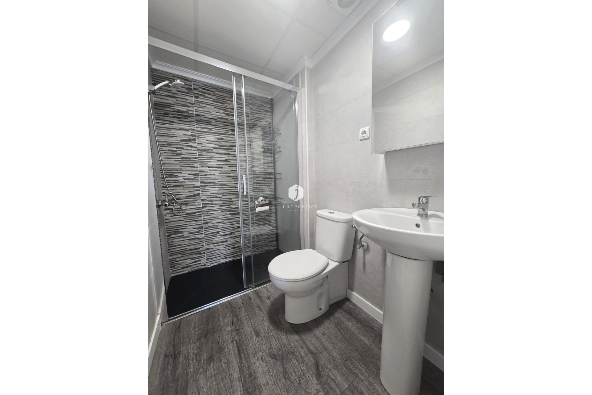 D'occasion - Appartement -
Torrevieja - Playa del Cura