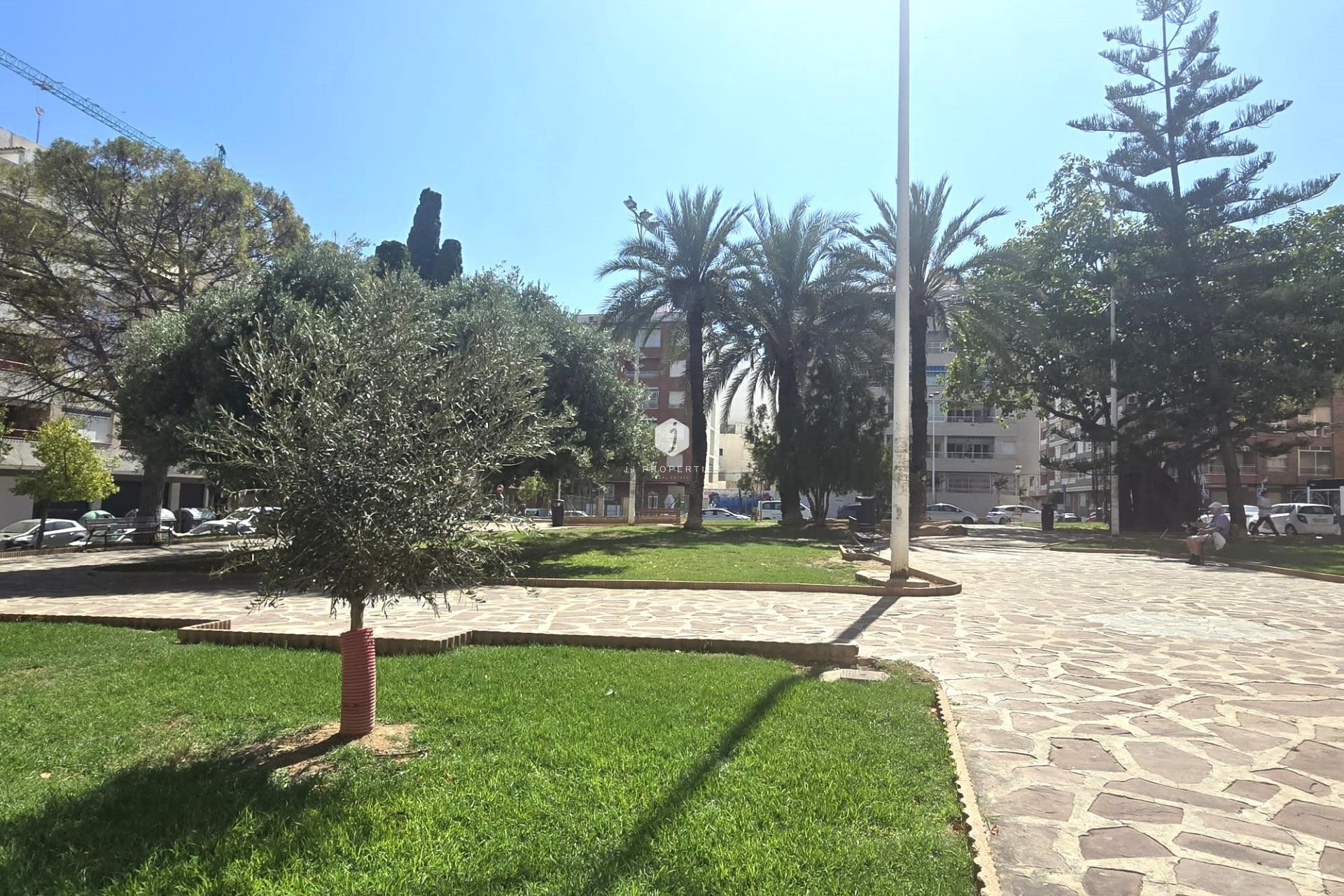 D'occasion - Appartement -
Torrevieja - Playa del Cura