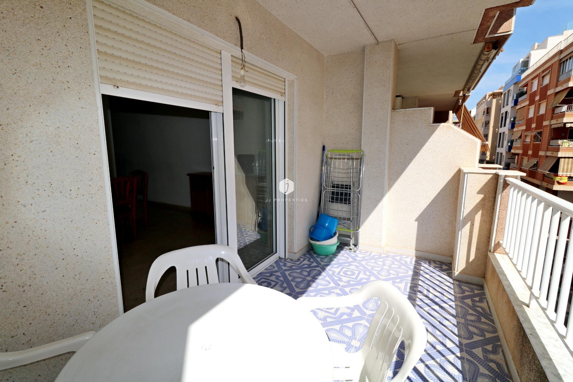 D'occasion - Appartement -
Torrevieja - Playa del Cura