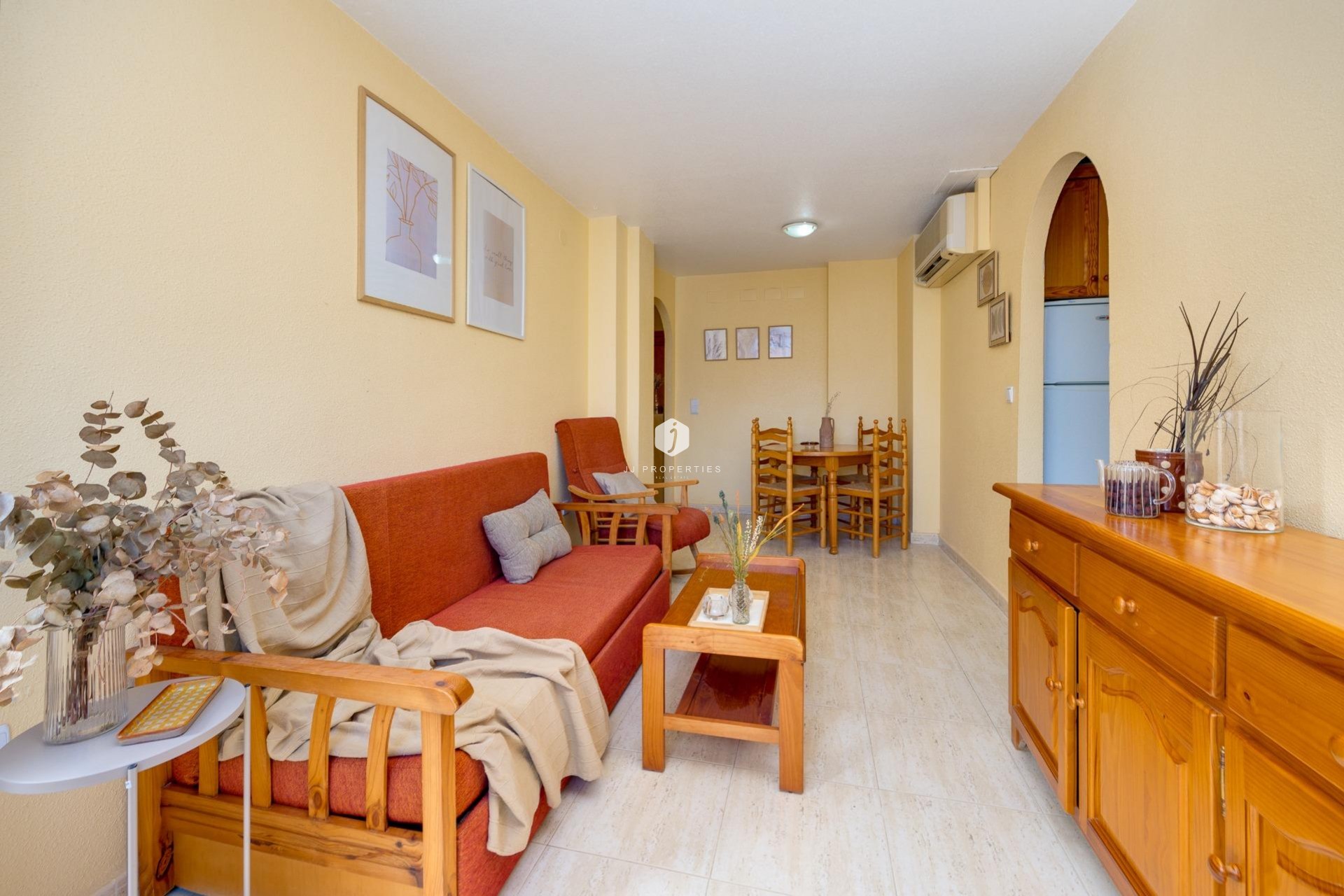 D'occasion - Appartement -
Torrevieja - Playa del Cura