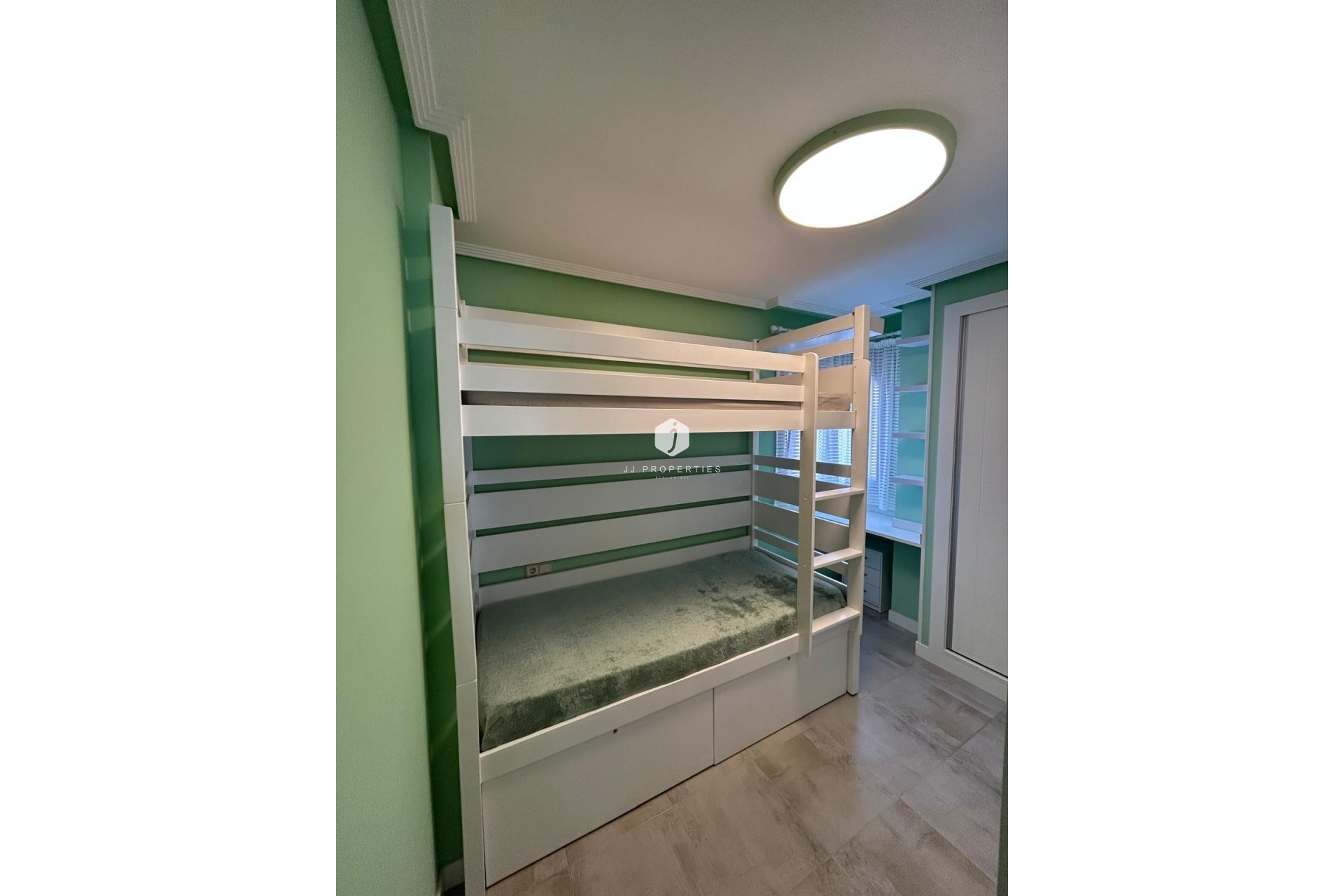 D'occasion - Appartement -
Torrevieja - Playa del Cura