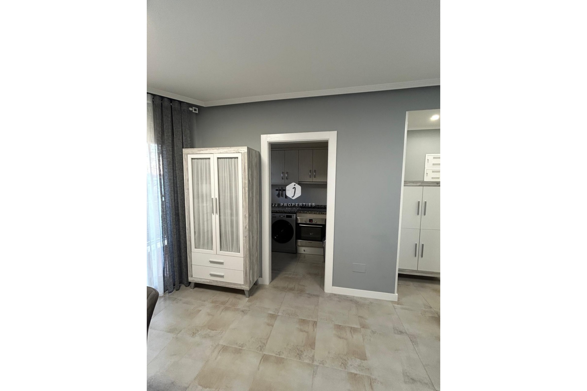 D'occasion - Appartement -
Torrevieja - Playa del Cura