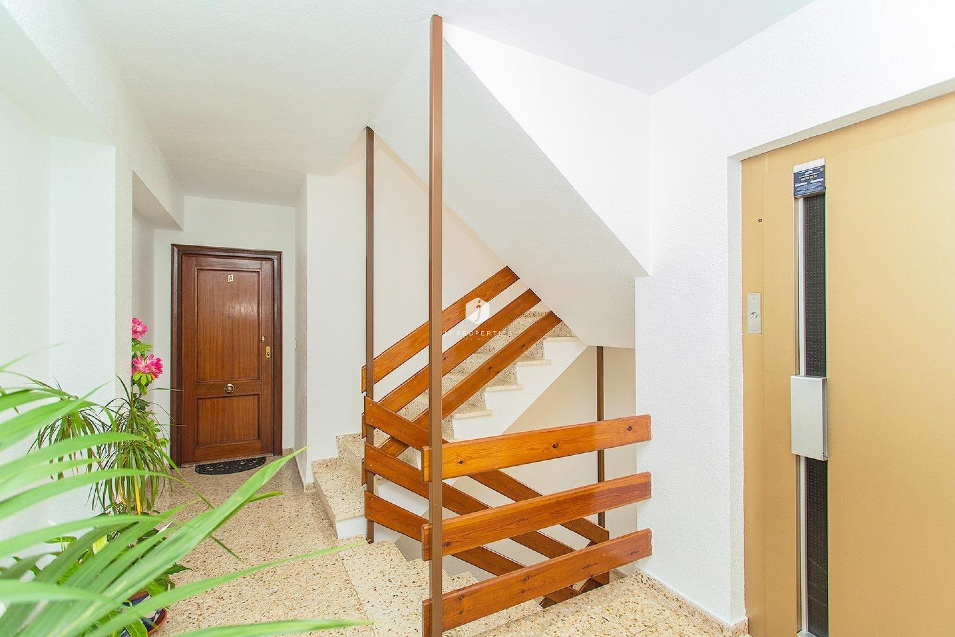 D'occasion - Appartement -
Torrevieja - Playa del Cura