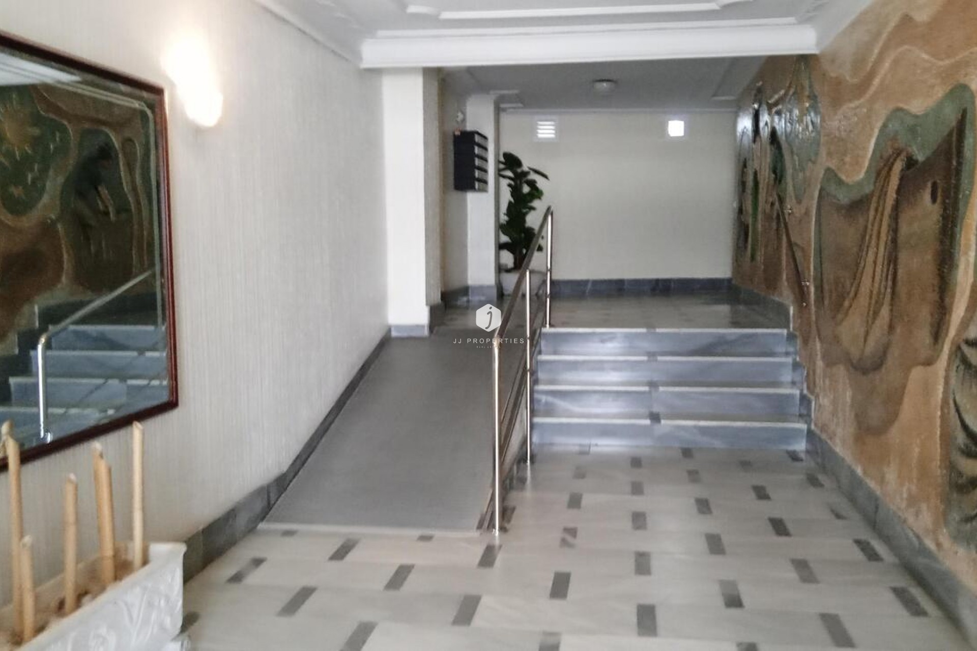 D'occasion - Appartement -
Torrevieja - PLAYA LOS LOCOS