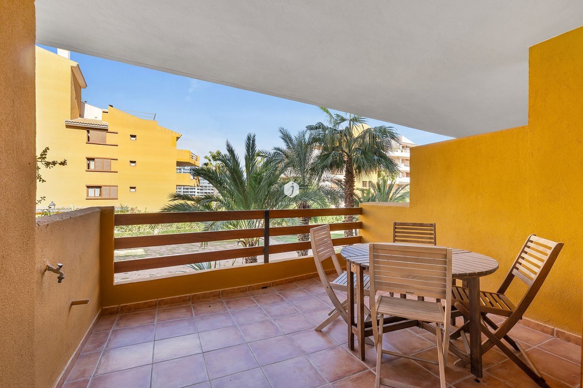 D'occasion - Appartement -
Torrevieja - Punta prima