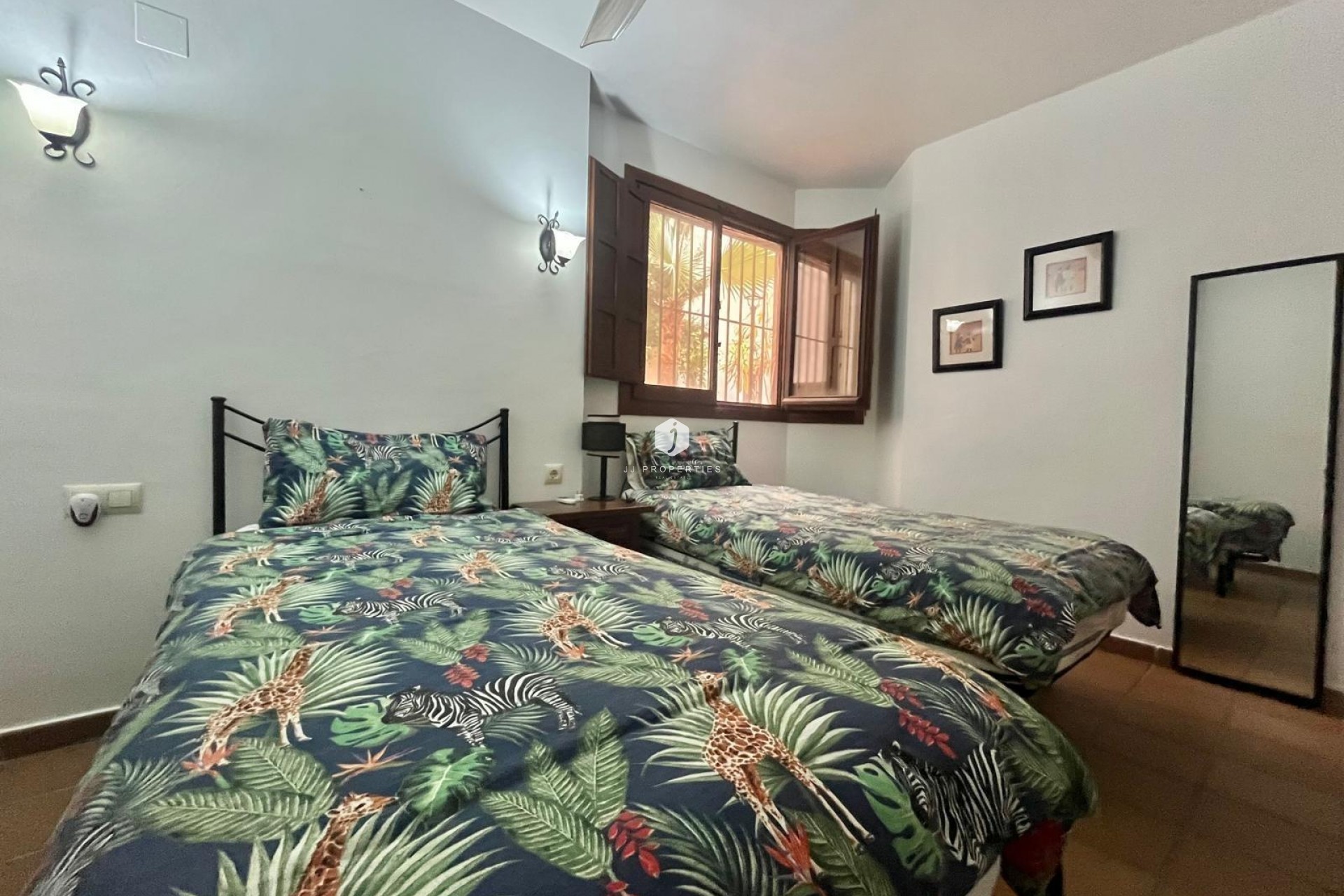D'occasion - Appartement -
Torrevieja - Punta prima