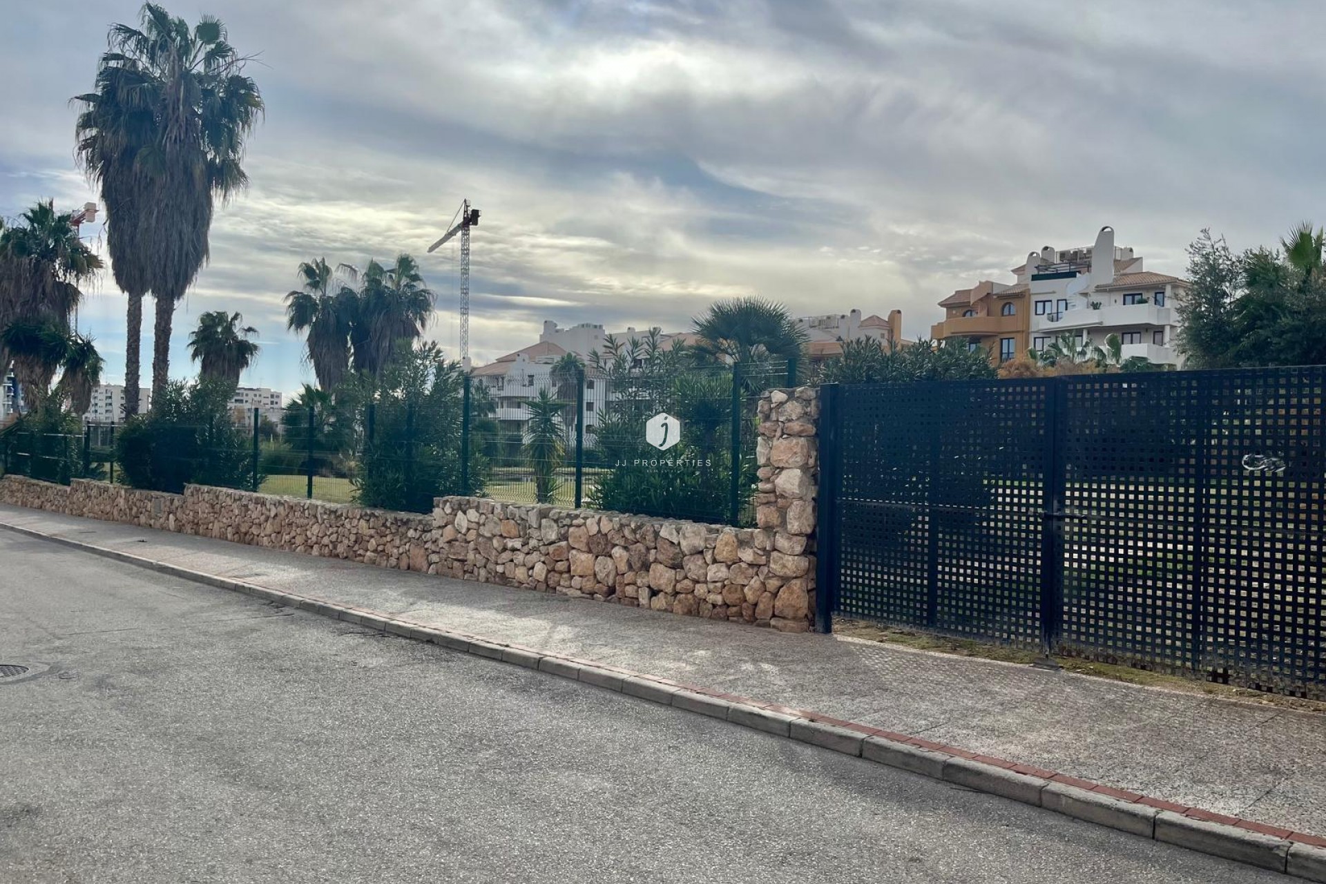 D'occasion - Appartement -
Torrevieja - Punta prima