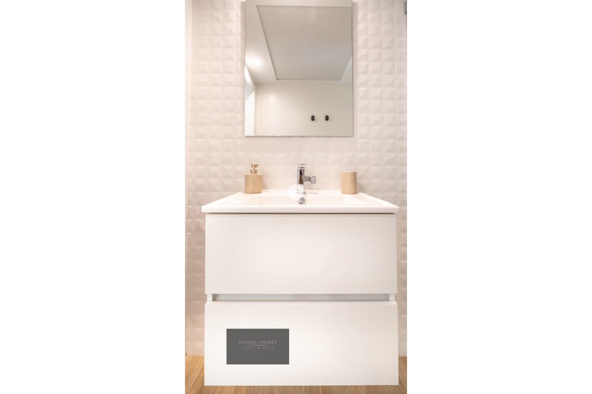 D'occasion - Appartement -
Torrevieja - Punta prima