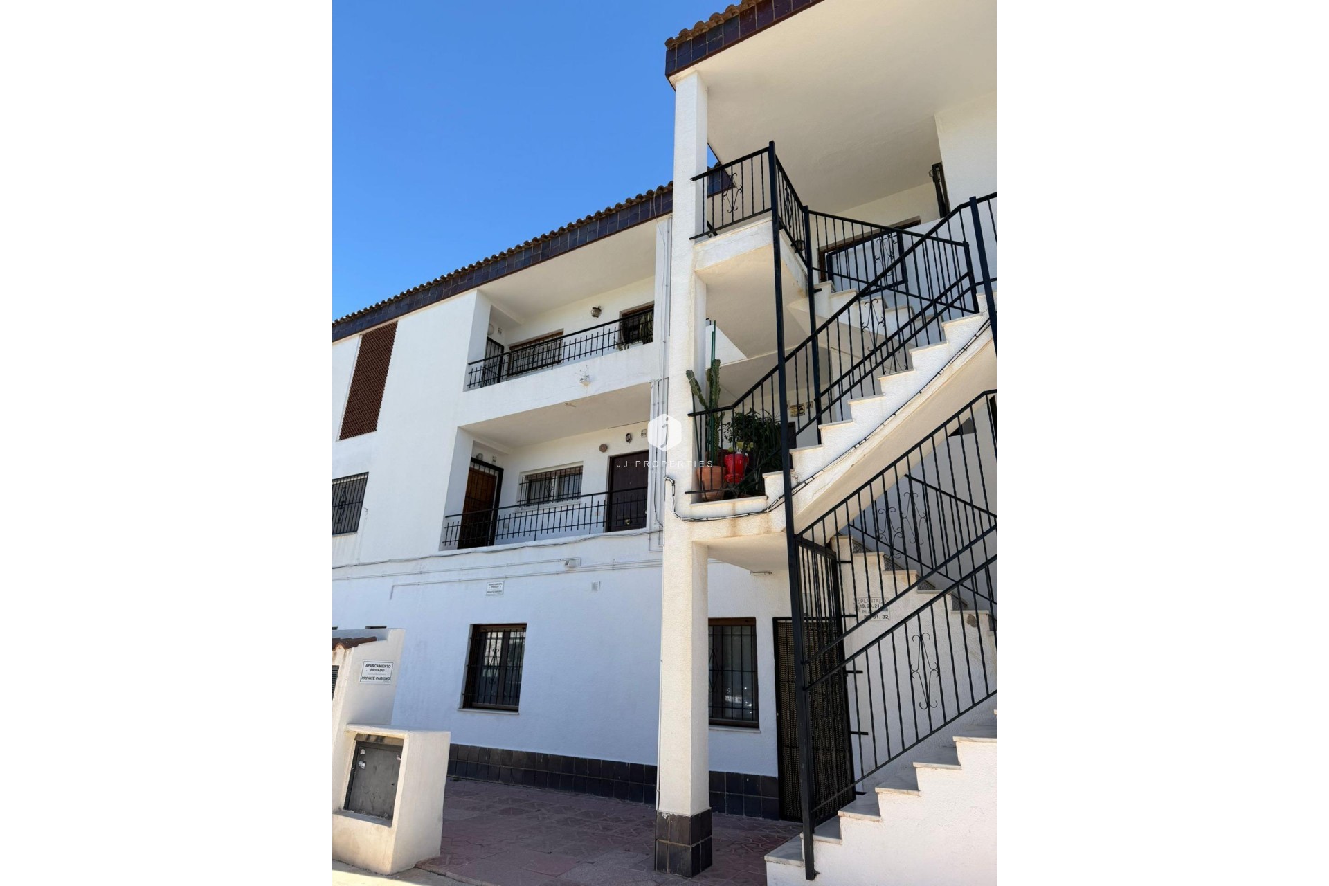 D'occasion - Appartement -
Torrevieja - Punta prima