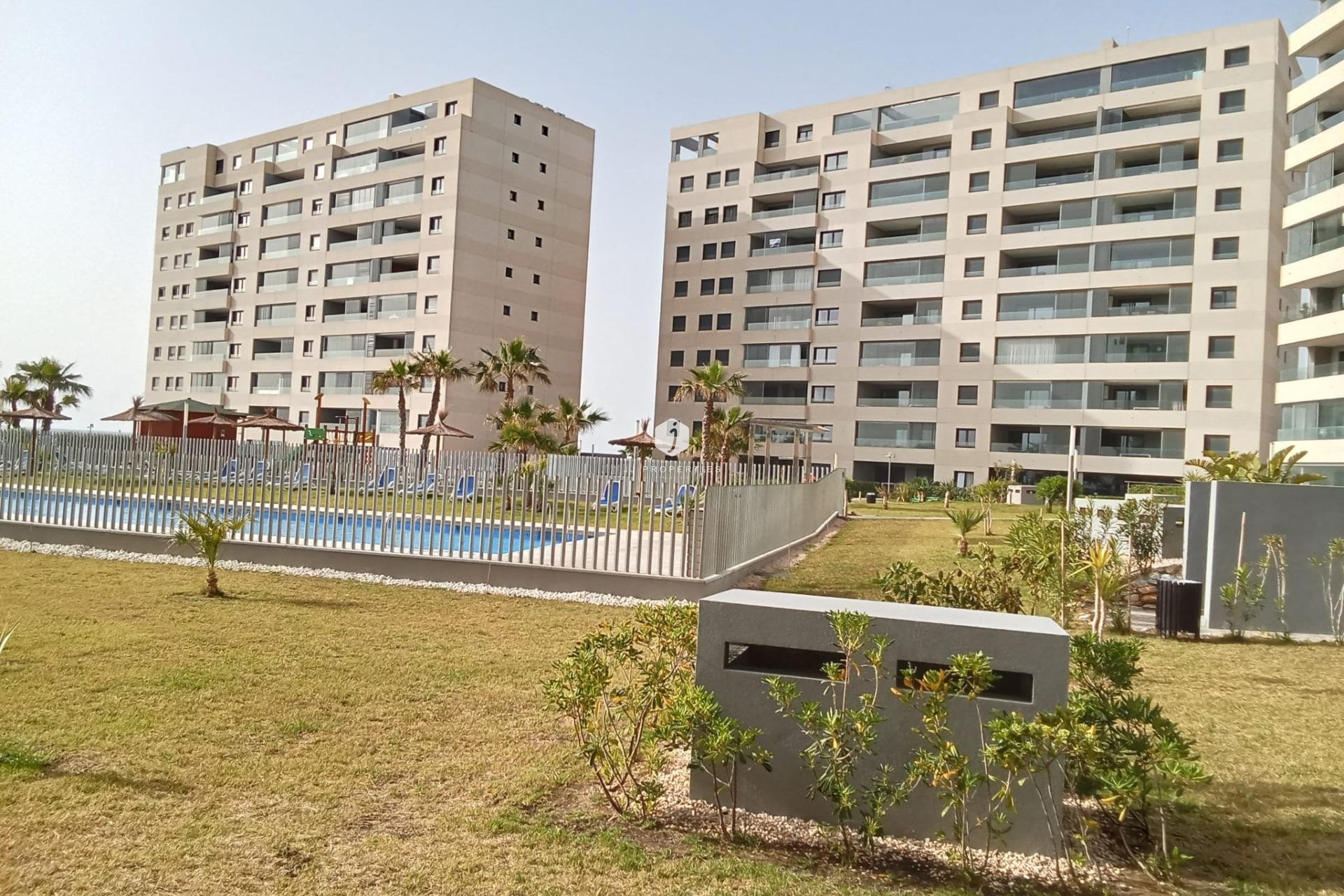 D'occasion - Appartement -
Torrevieja - Punta prima