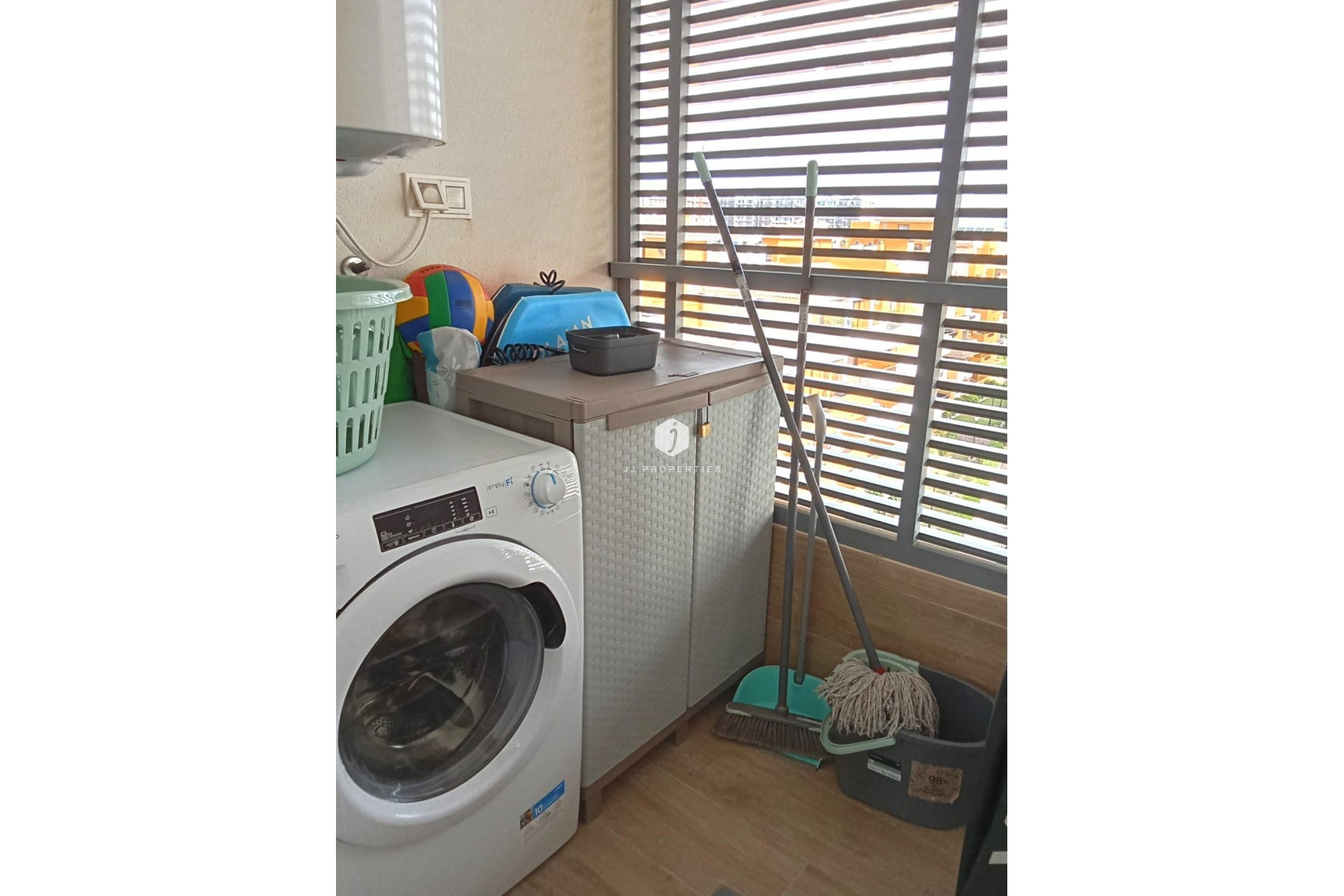 D'occasion - Appartement -
Torrevieja - Punta prima