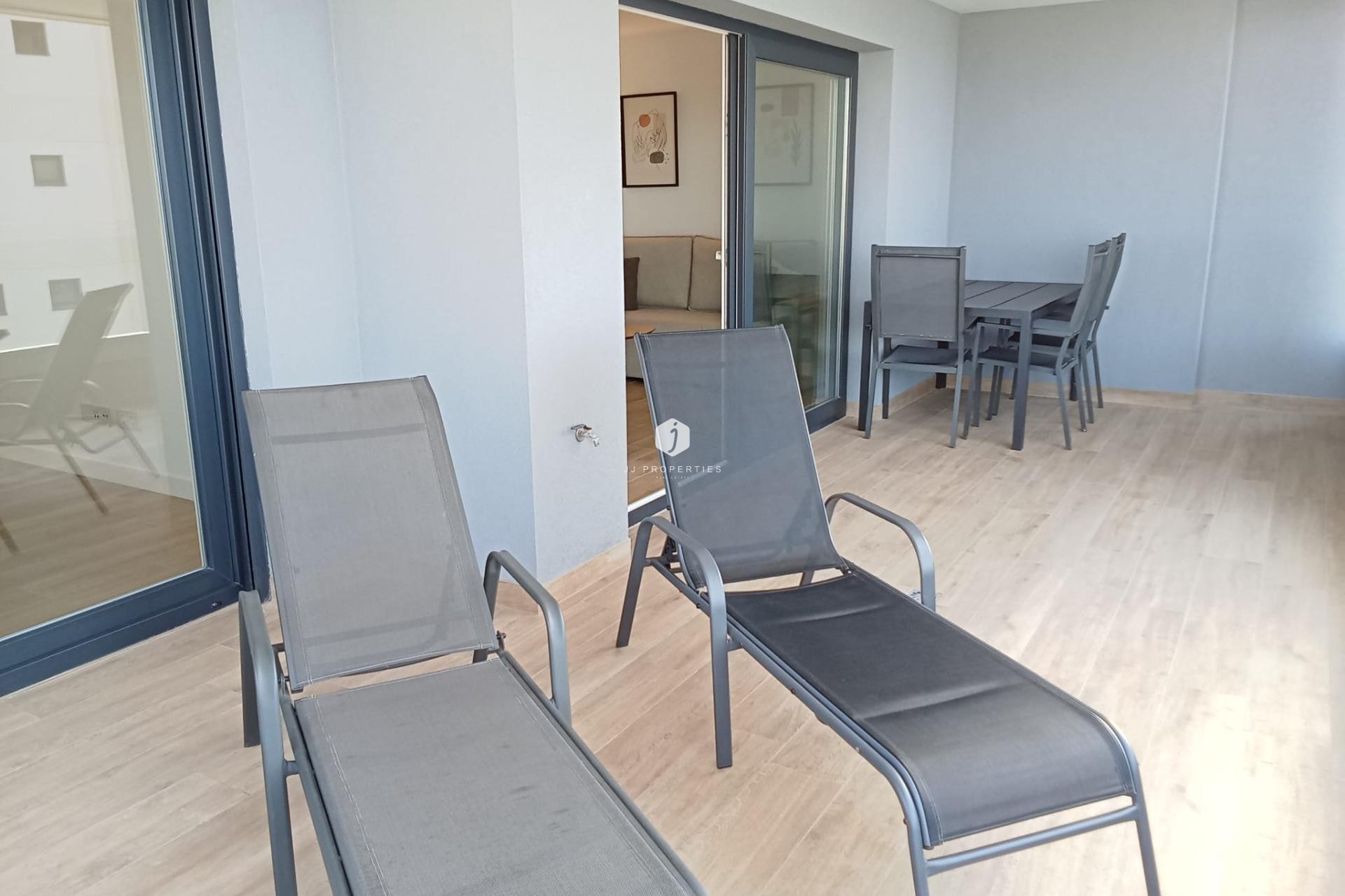 D'occasion - Appartement -
Torrevieja - Punta prima
