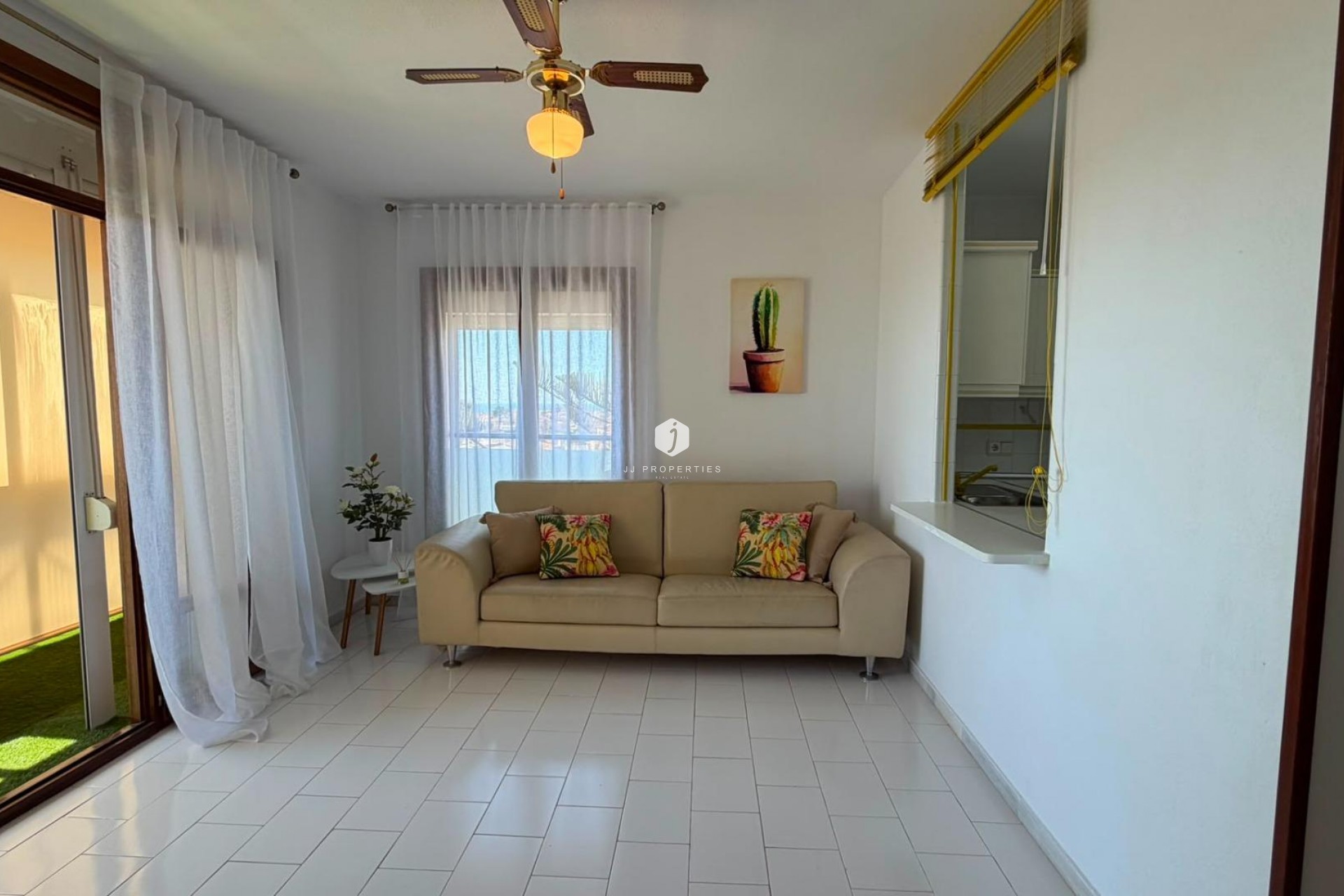 D'occasion - Appartement -
Torrevieja - Torreblanca