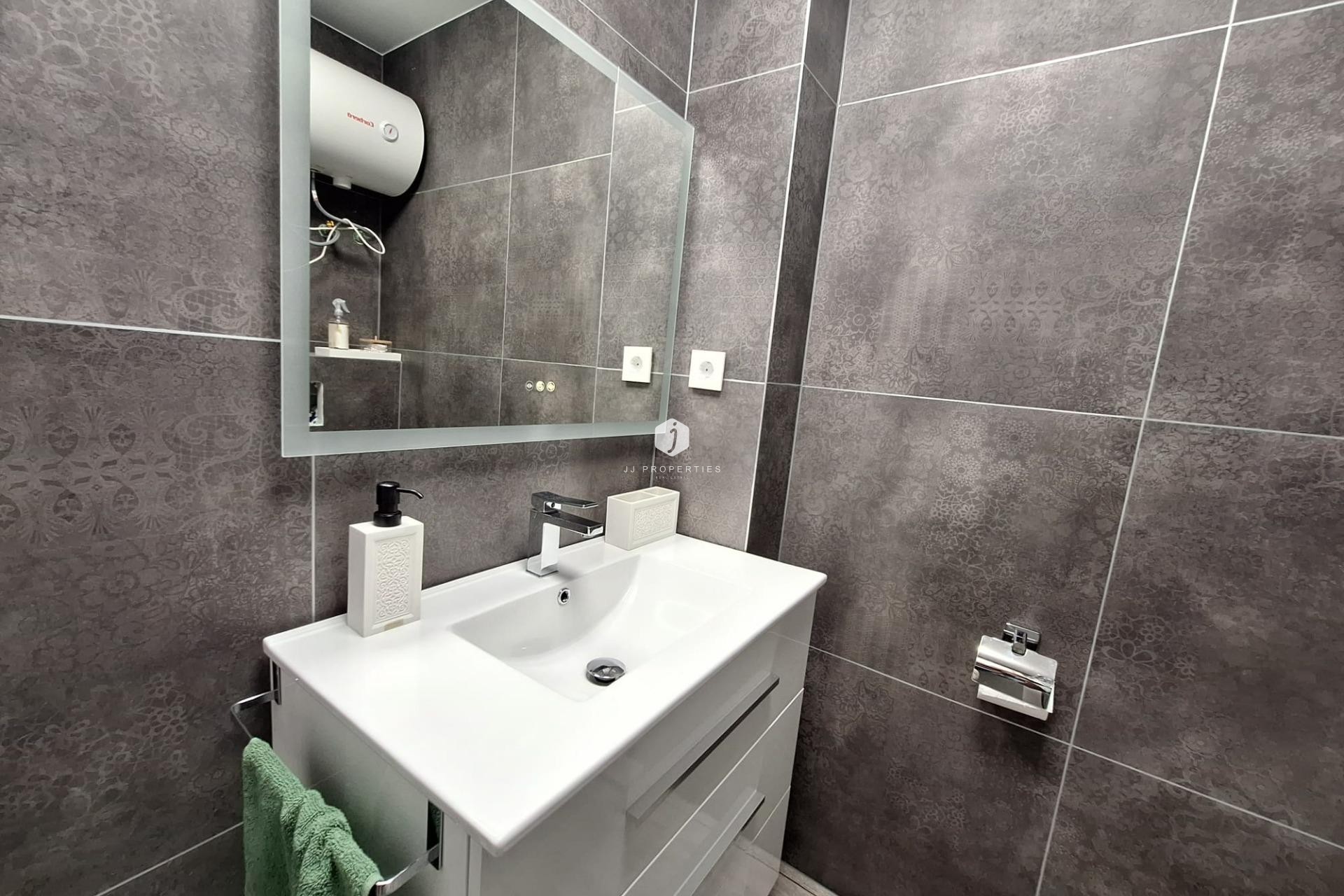 D'occasion - Appartement -
Torrevieja - Torretas