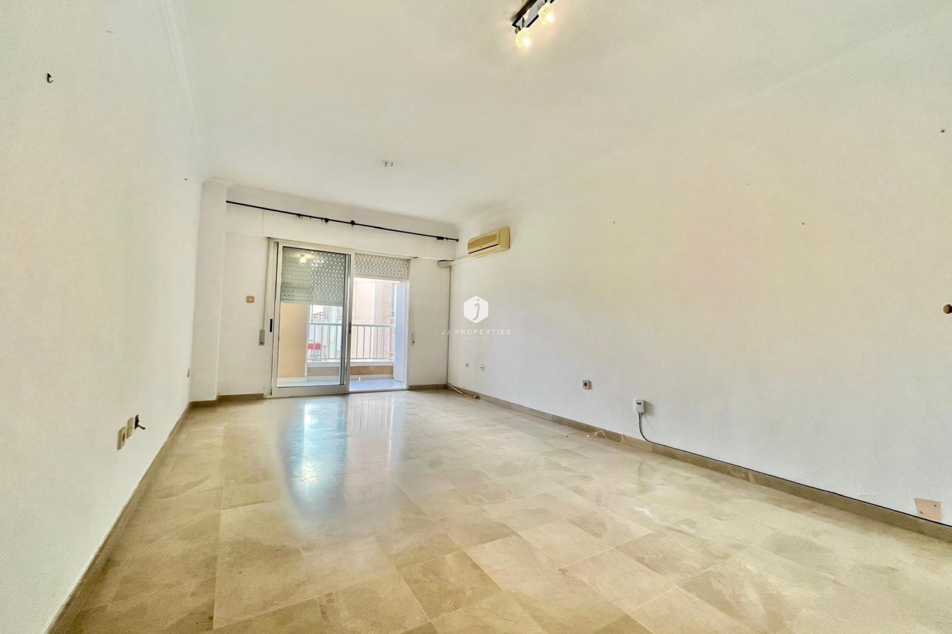 D'occasion - Appartement -
Torrevieja