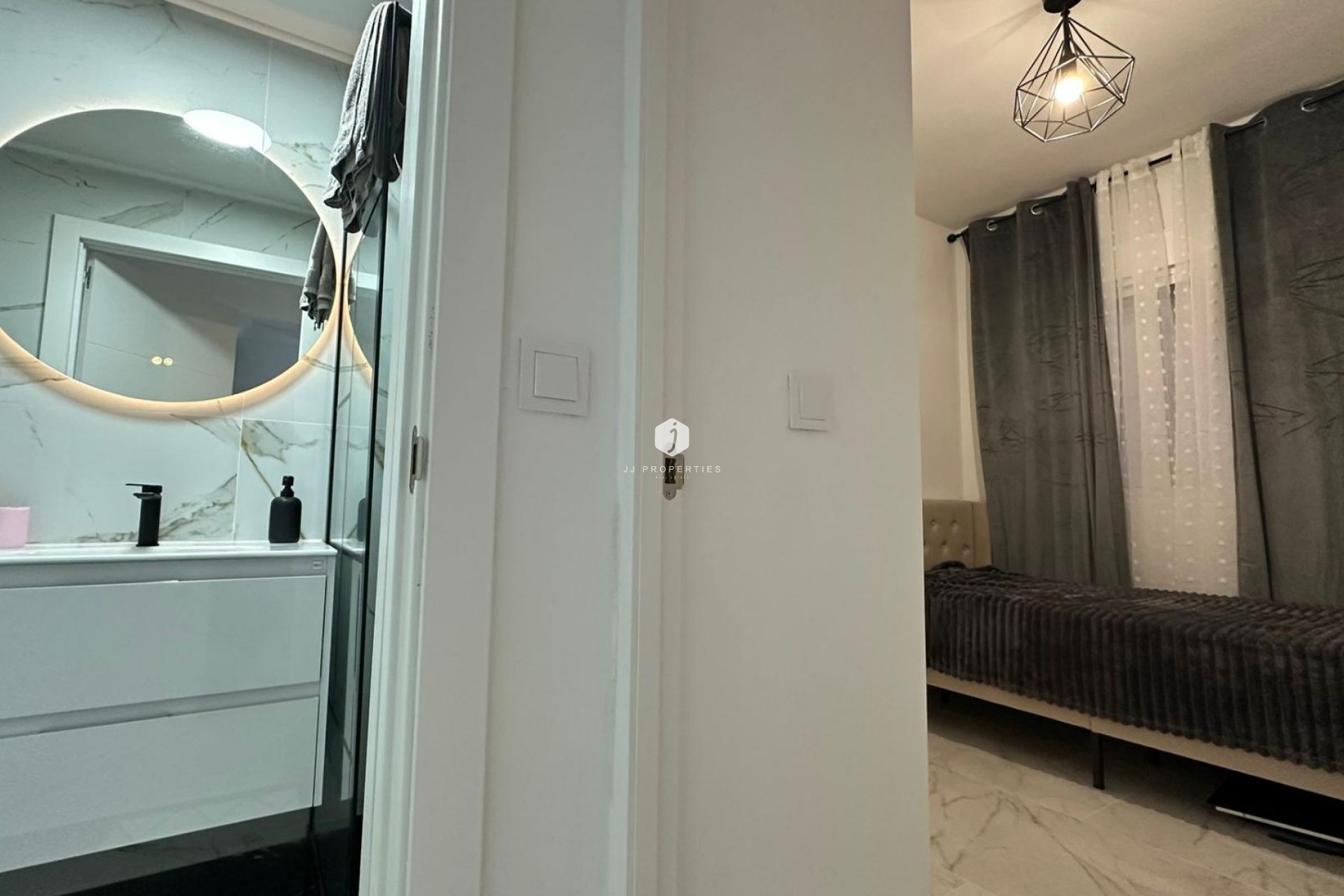 D'occasion - Appartement -
Torrevieja
