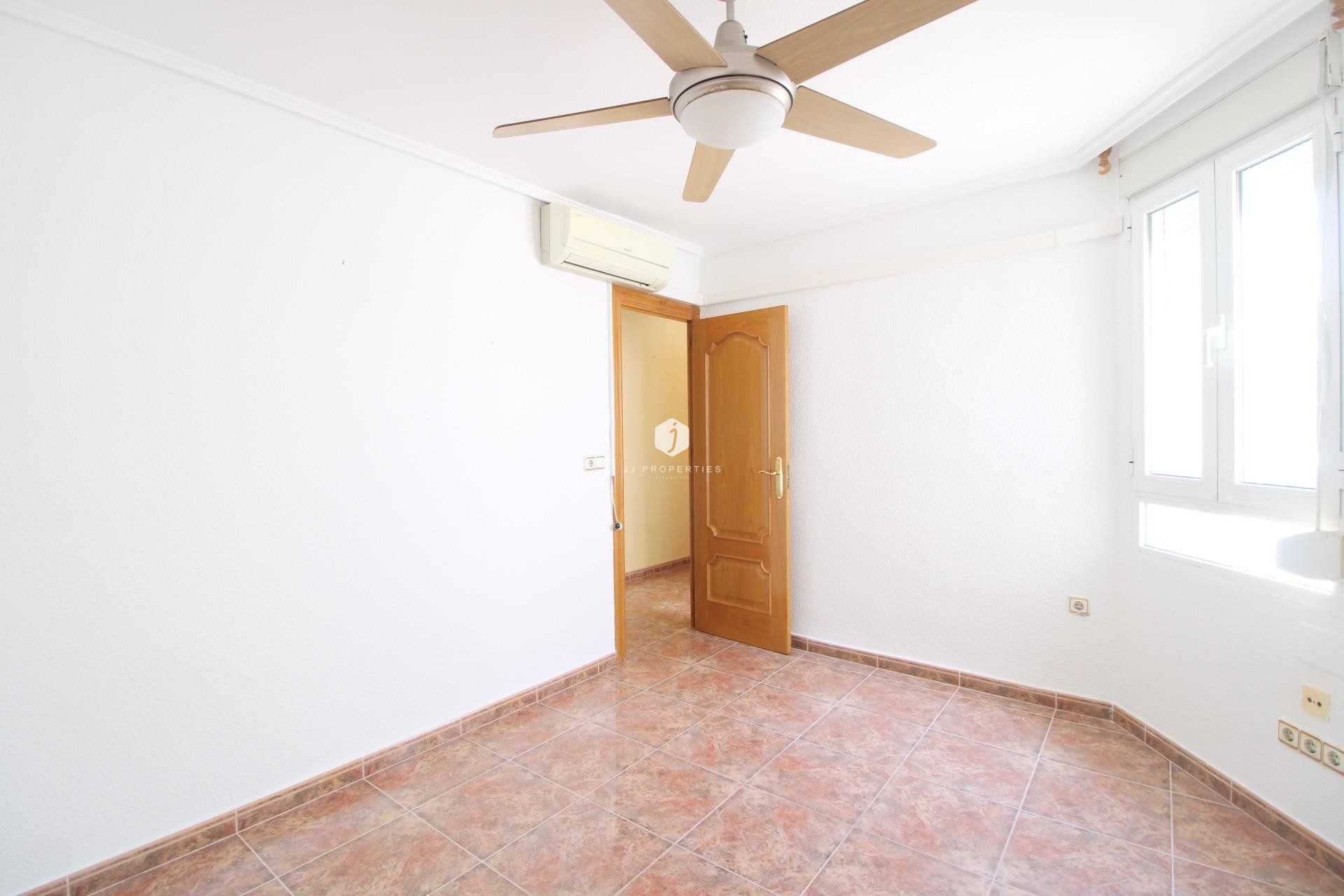 D'occasion - Appartement -
Torrevieja
